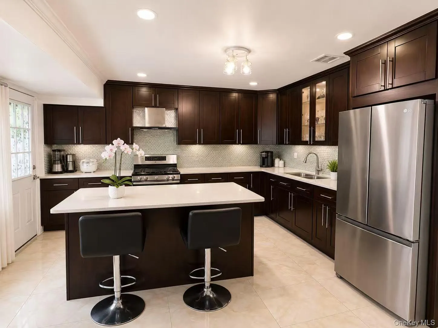 3 Carolyn Court, Oyster Bay, NY, 3 Bedrooms Bedrooms, 8 Rooms Rooms,2 BathroomsBathrooms,Residential,For Rent,Carolyn,0,1009938 3 Carolyn Court, Oyster Bay, NY, 3 Bedrooms Bedrooms, 8 Rooms Rooms,2 BathroomsBathrooms,Residential,For Rent,Carolyn,0,1009938