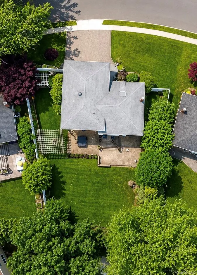 3 Carolyn Court, Oyster Bay, NY, 3 Bedrooms Bedrooms, 8 Rooms Rooms,2 BathroomsBathrooms,Residential,For Rent,Carolyn,0,1009938 3 Carolyn Court, Oyster Bay, NY, 3 Bedrooms Bedrooms, 8 Rooms Rooms,2 BathroomsBathrooms,Residential,For Rent,Carolyn,0,1009938