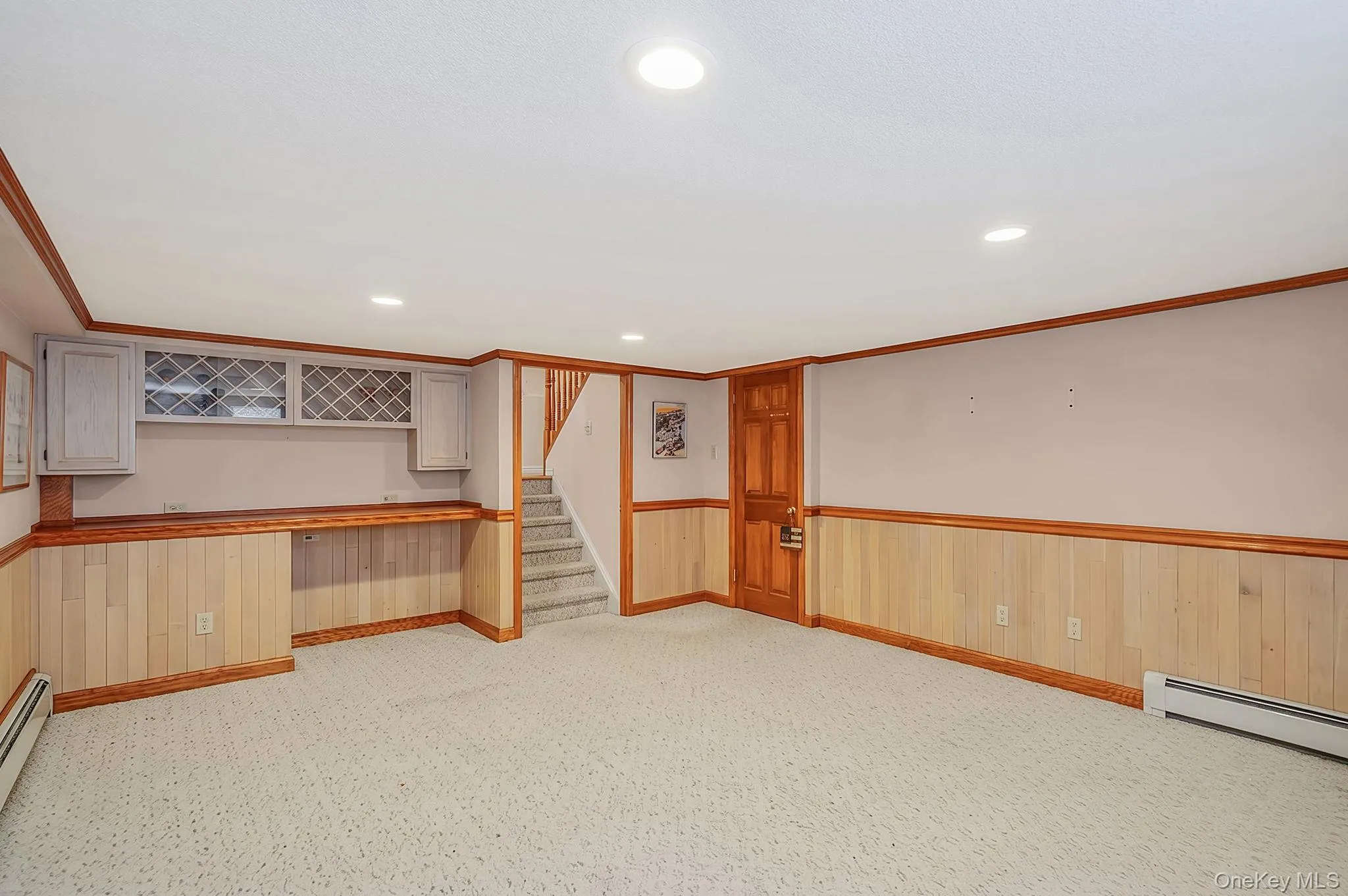 family room/ office /guest room family room/ office /guest room
