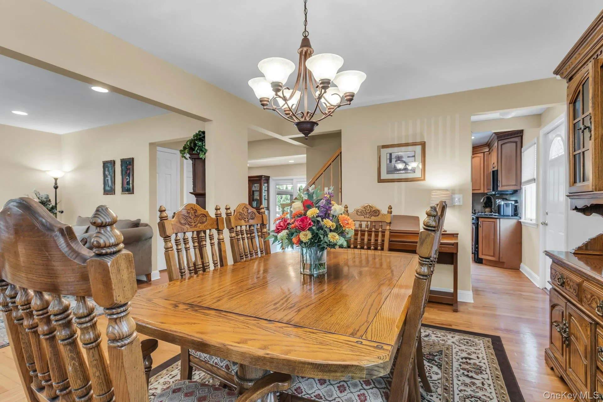 12 Pinewood Lane, North Hempstead, NY, 3 Bedrooms Bedrooms, 7 Rooms Rooms,2 BathroomsBathrooms,Residential,For Rent,Pinewood,0,1009944 12 Pinewood Lane, North Hempstead, NY, 3 Bedrooms Bedrooms, 7 Rooms Rooms,2 BathroomsBathrooms,Residential,For Rent,Pinewood,0,1009944