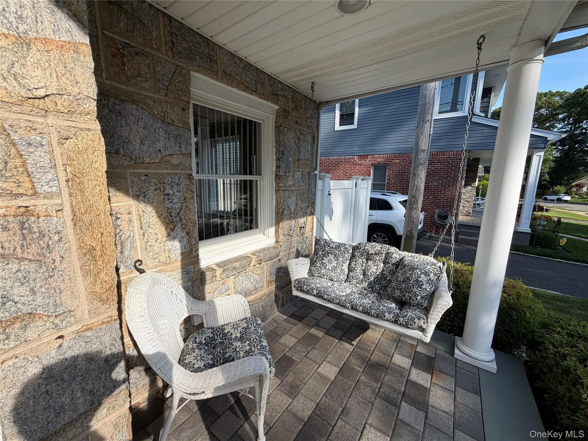 12 Pinewood Lane, North Hempstead, NY, 3 Bedrooms Bedrooms, 7 Rooms Rooms,2 BathroomsBathrooms,Residential,For Rent,Pinewood,0,1009944 12 Pinewood Lane, North Hempstead, NY, 3 Bedrooms Bedrooms, 7 Rooms Rooms,2 BathroomsBathrooms,Residential,For Rent,Pinewood,0,1009944