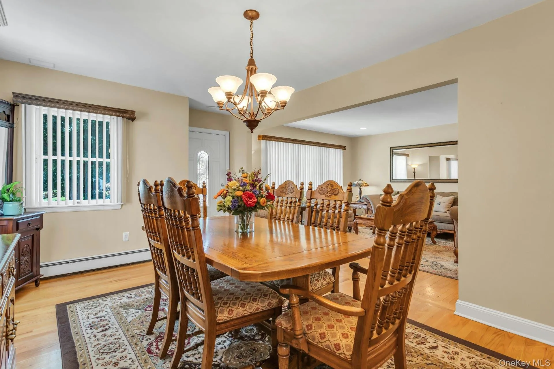 12 Pinewood Lane, North Hempstead, NY, 3 Bedrooms Bedrooms, 7 Rooms Rooms,2 BathroomsBathrooms,Residential,For Rent,Pinewood,0,1009944 12 Pinewood Lane, North Hempstead, NY, 3 Bedrooms Bedrooms, 7 Rooms Rooms,2 BathroomsBathrooms,Residential,For Rent,Pinewood,0,1009944