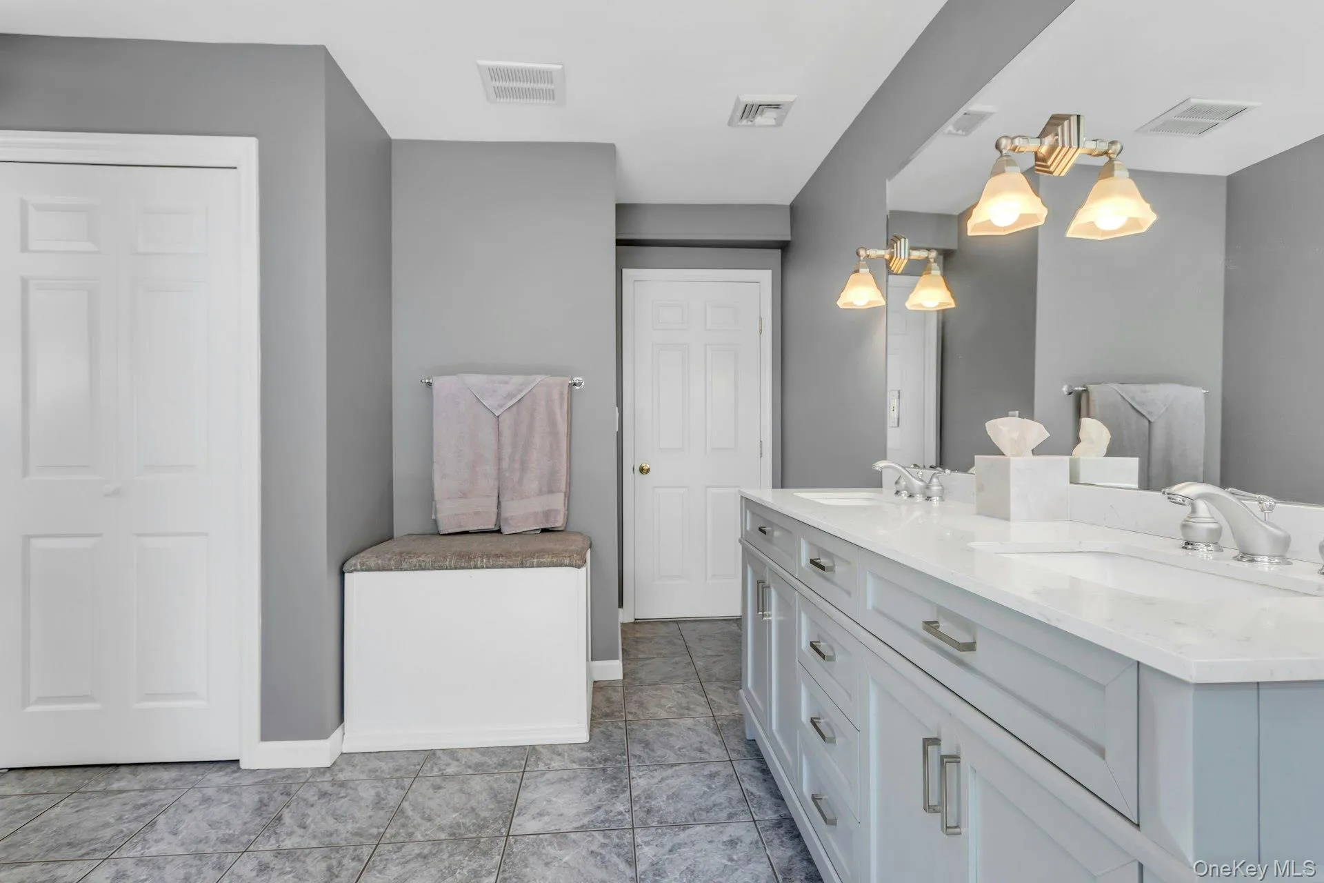 12 Pinewood Lane, North Hempstead, NY, 3 Bedrooms Bedrooms, 7 Rooms Rooms,2 BathroomsBathrooms,Residential,For Rent,Pinewood,0,1009944 12 Pinewood Lane, North Hempstead, NY, 3 Bedrooms Bedrooms, 7 Rooms Rooms,2 BathroomsBathrooms,Residential,For Rent,Pinewood,0,1009944