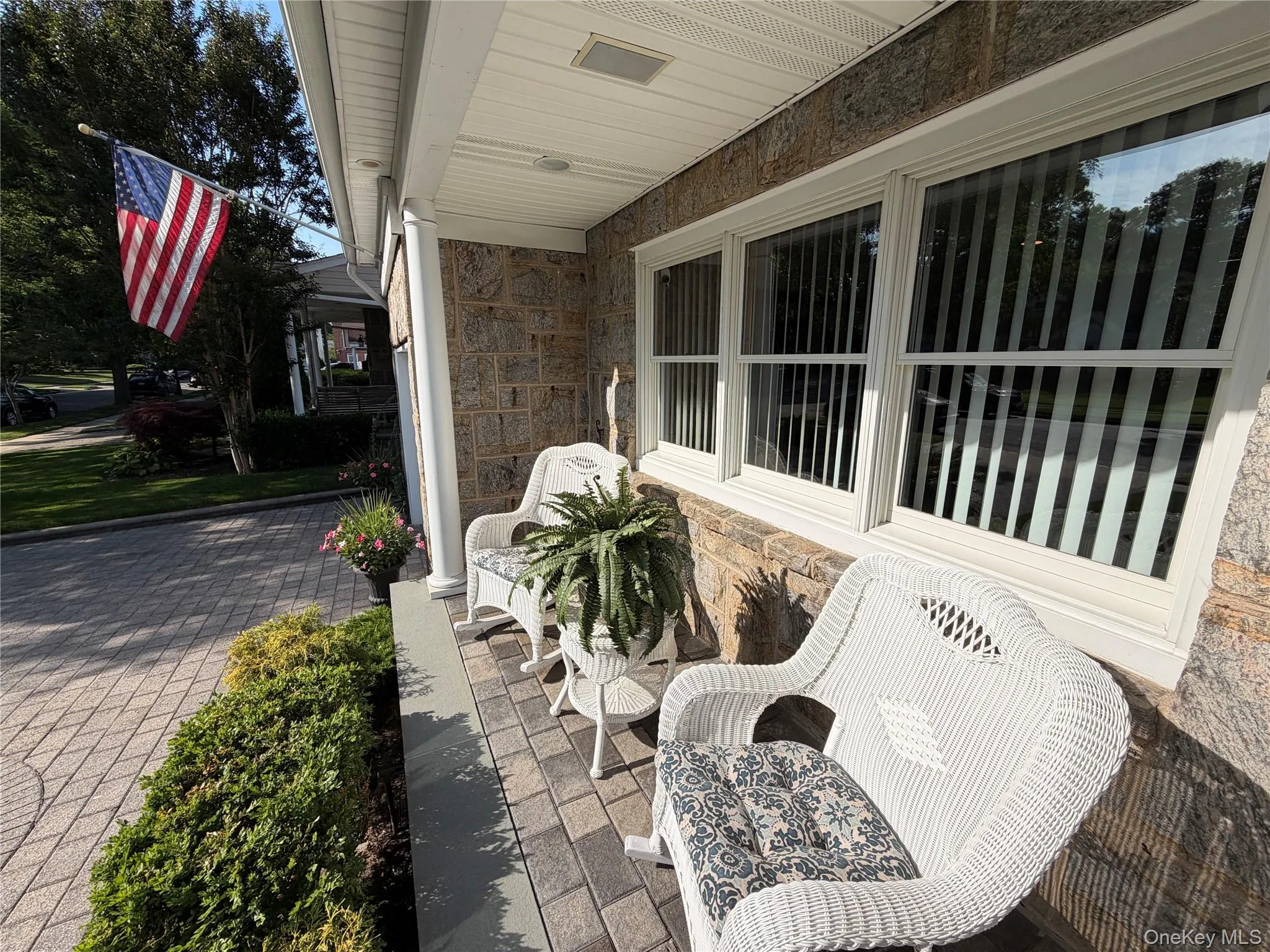 12 Pinewood Lane, North Hempstead, NY, 3 Bedrooms Bedrooms, 7 Rooms Rooms,2 BathroomsBathrooms,Residential,For Rent,Pinewood,0,1009944 12 Pinewood Lane, North Hempstead, NY, 3 Bedrooms Bedrooms, 7 Rooms Rooms,2 BathroomsBathrooms,Residential,For Rent,Pinewood,0,1009944