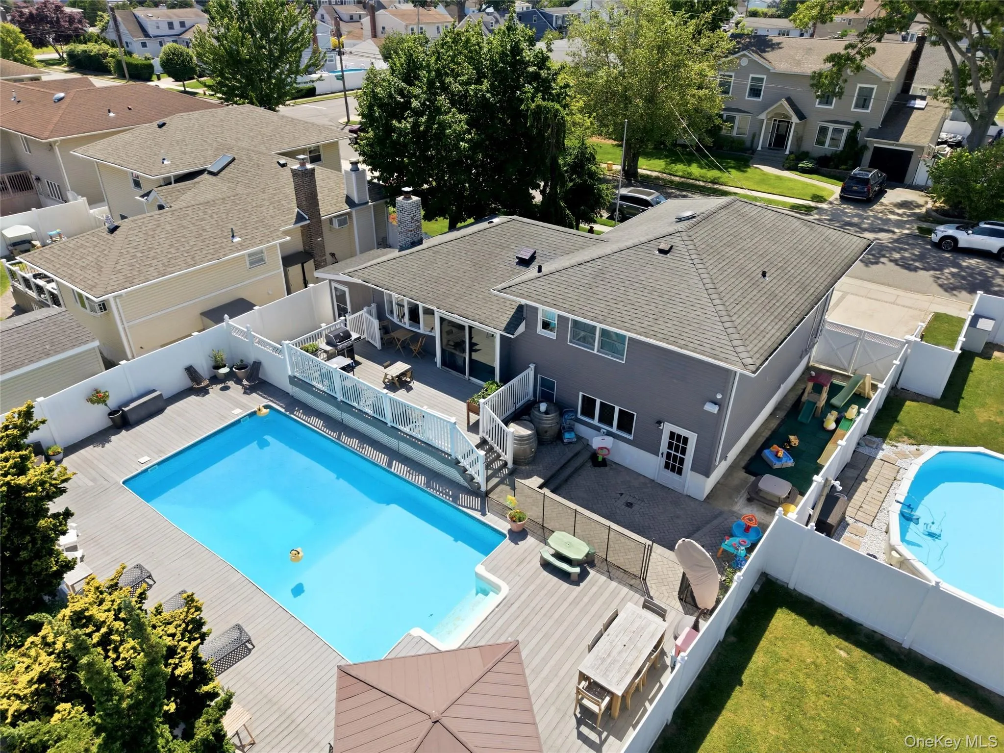 453 2nd Avenue, Oyster Bay, NY, 3 Bedrooms Bedrooms, 9 Rooms Rooms,2 BathroomsBathrooms,Residential,For Rent,2nd,0,1009951 453 2nd Avenue, Oyster Bay, NY, 3 Bedrooms Bedrooms, 9 Rooms Rooms,2 BathroomsBathrooms,Residential,For Rent,2nd,0,1009951