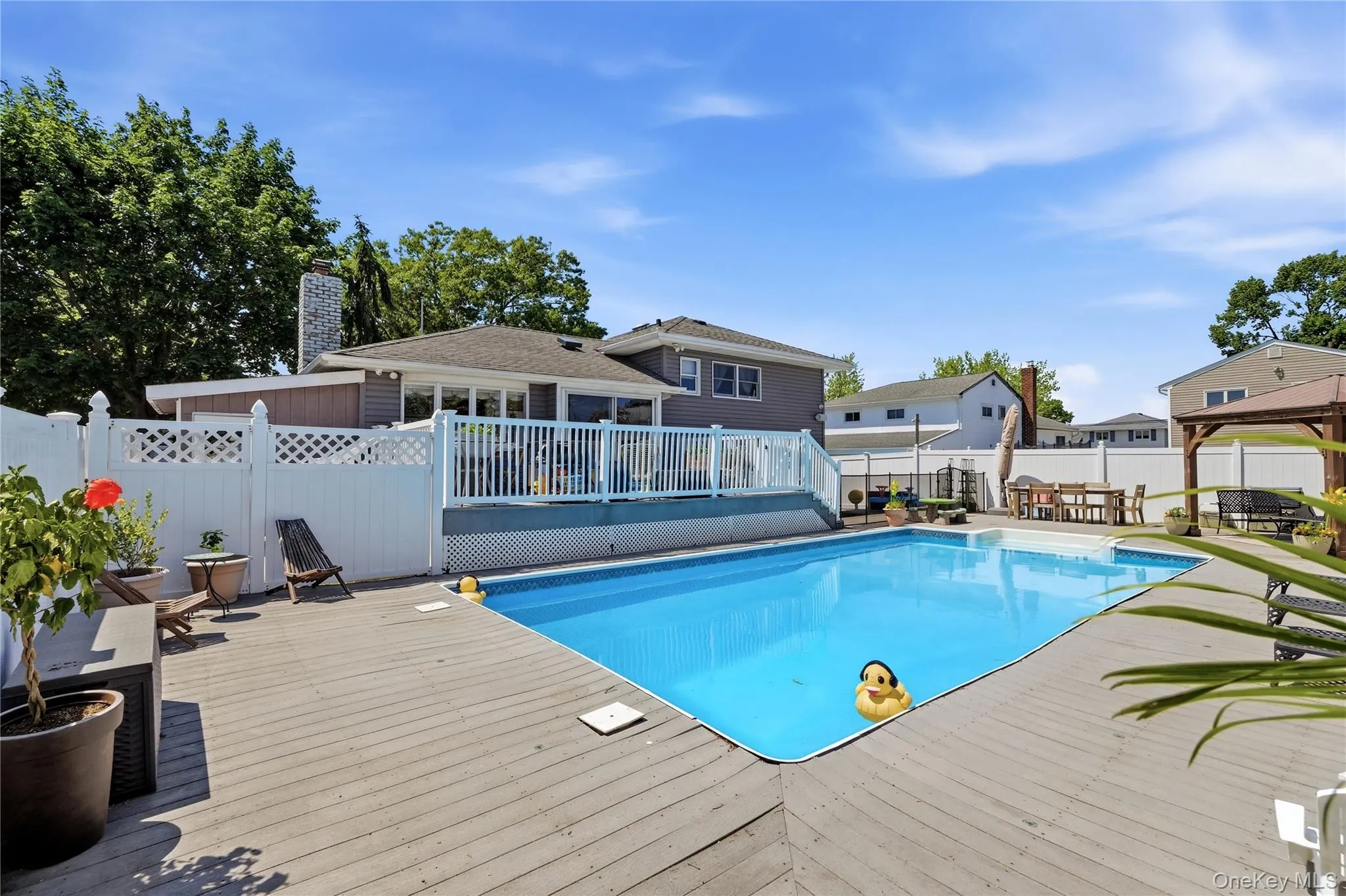 453 2nd Avenue, Oyster Bay, NY, 3 Bedrooms Bedrooms, 9 Rooms Rooms,2 BathroomsBathrooms,Residential,For Rent,2nd,0,1009951 453 2nd Avenue, Oyster Bay, NY, 3 Bedrooms Bedrooms, 9 Rooms Rooms,2 BathroomsBathrooms,Residential,For Rent,2nd,0,1009951
