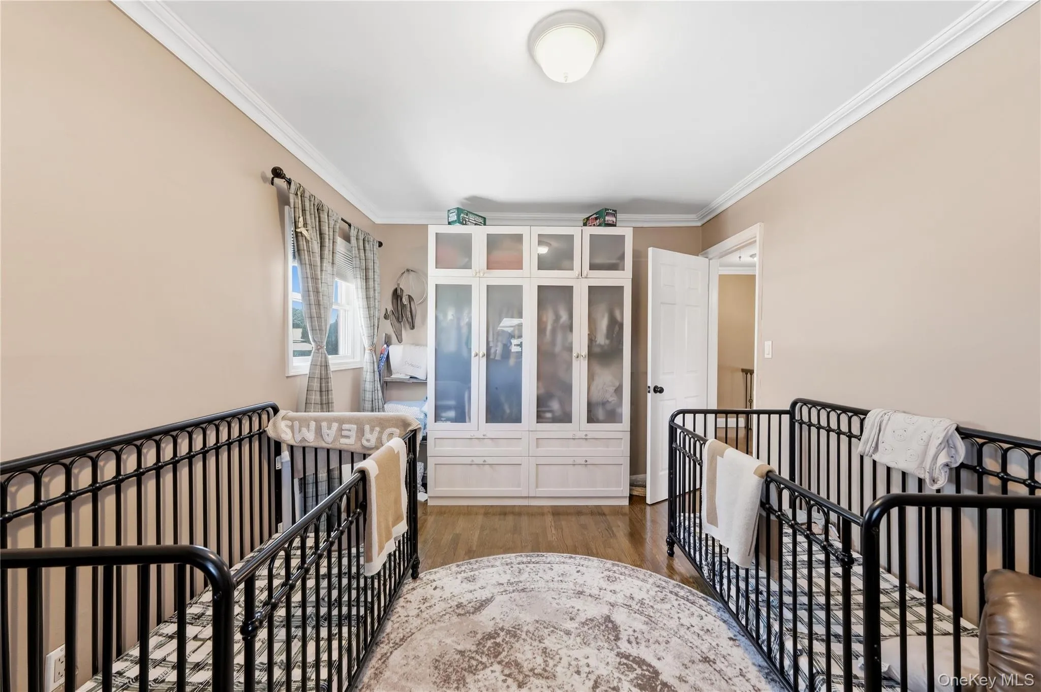 453 2nd Avenue, Oyster Bay, NY, 3 Bedrooms Bedrooms, 9 Rooms Rooms,2 BathroomsBathrooms,Residential,For Rent,2nd,0,1009951 453 2nd Avenue, Oyster Bay, NY, 3 Bedrooms Bedrooms, 9 Rooms Rooms,2 BathroomsBathrooms,Residential,For Rent,2nd,0,1009951