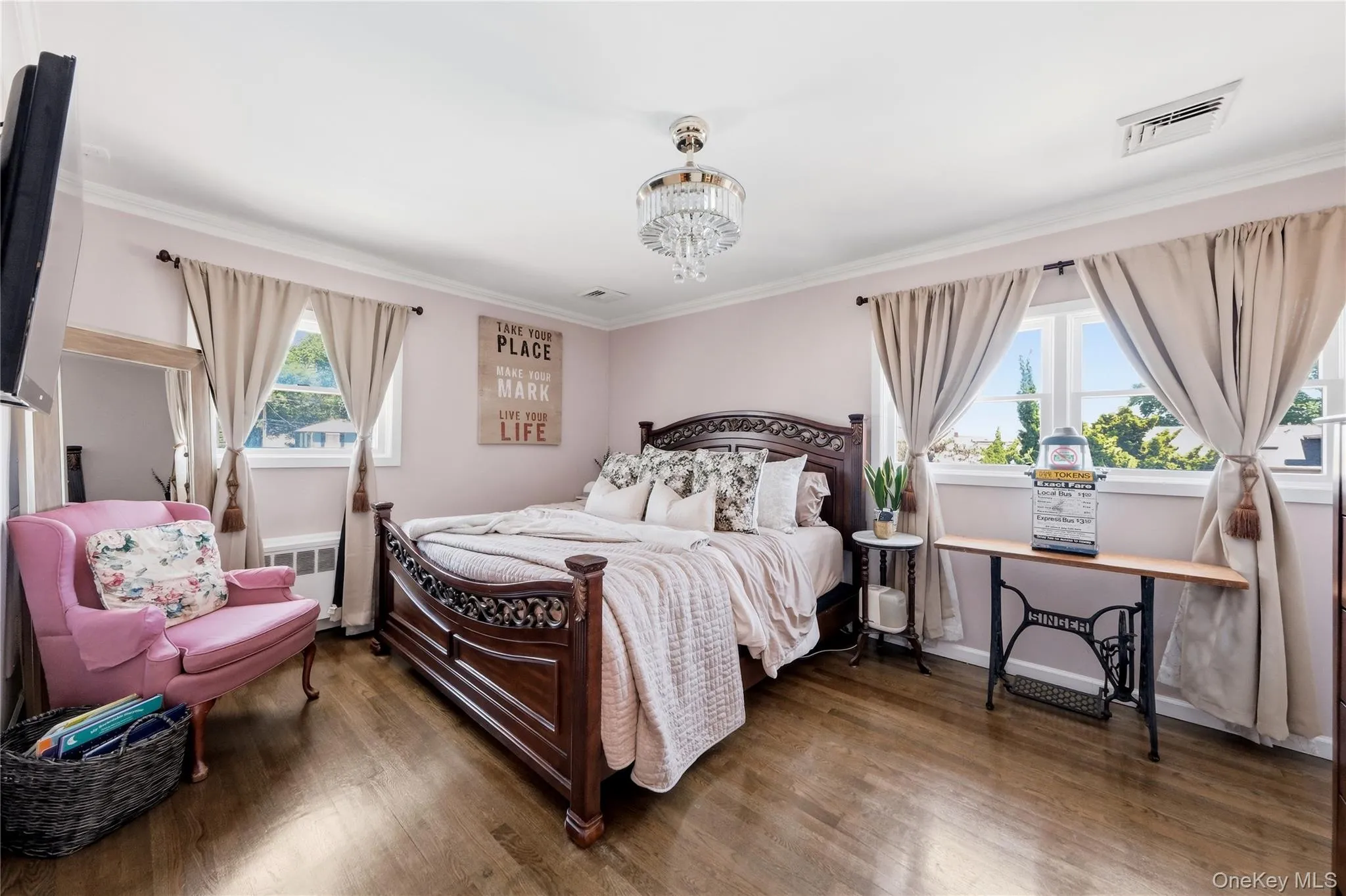 453 2nd Avenue, Oyster Bay, NY, 3 Bedrooms Bedrooms, 9 Rooms Rooms,2 BathroomsBathrooms,Residential,For Rent,2nd,0,1009951 453 2nd Avenue, Oyster Bay, NY, 3 Bedrooms Bedrooms, 9 Rooms Rooms,2 BathroomsBathrooms,Residential,For Rent,2nd,0,1009951