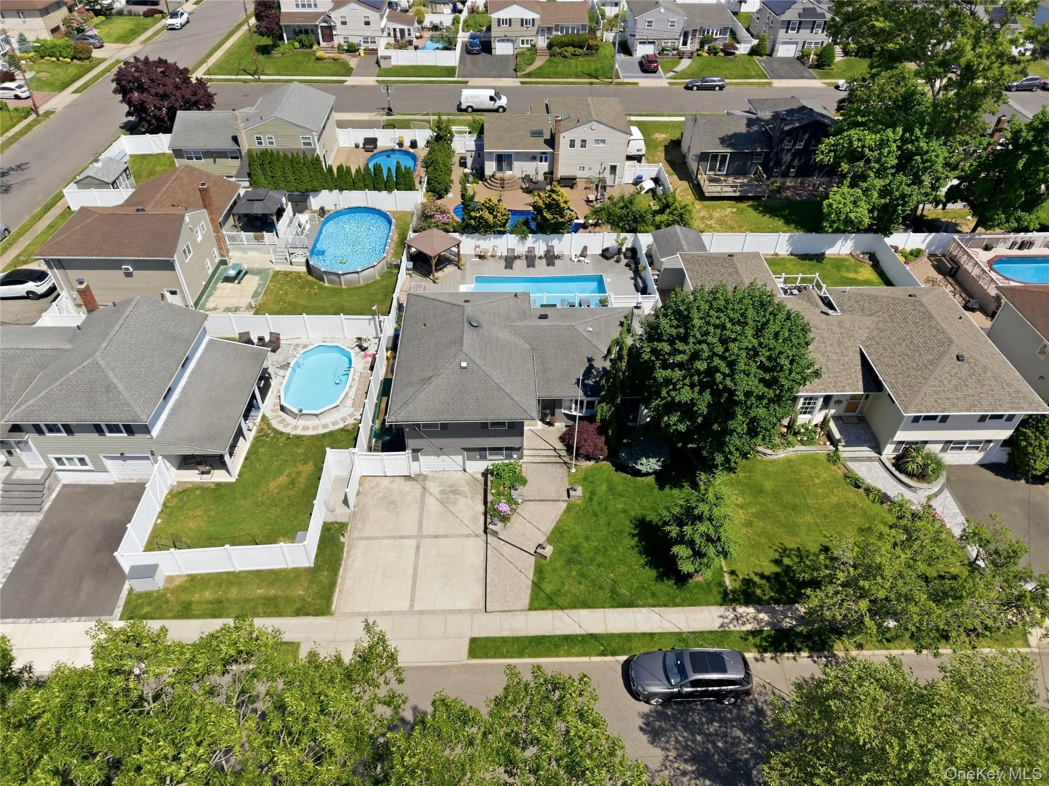 453 2nd Avenue, Oyster Bay, NY, 3 Bedrooms Bedrooms, 9 Rooms Rooms,2 BathroomsBathrooms,Residential,For Rent,2nd,0,1009951 453 2nd Avenue, Oyster Bay, NY, 3 Bedrooms Bedrooms, 9 Rooms Rooms,2 BathroomsBathrooms,Residential,For Rent,2nd,0,1009951