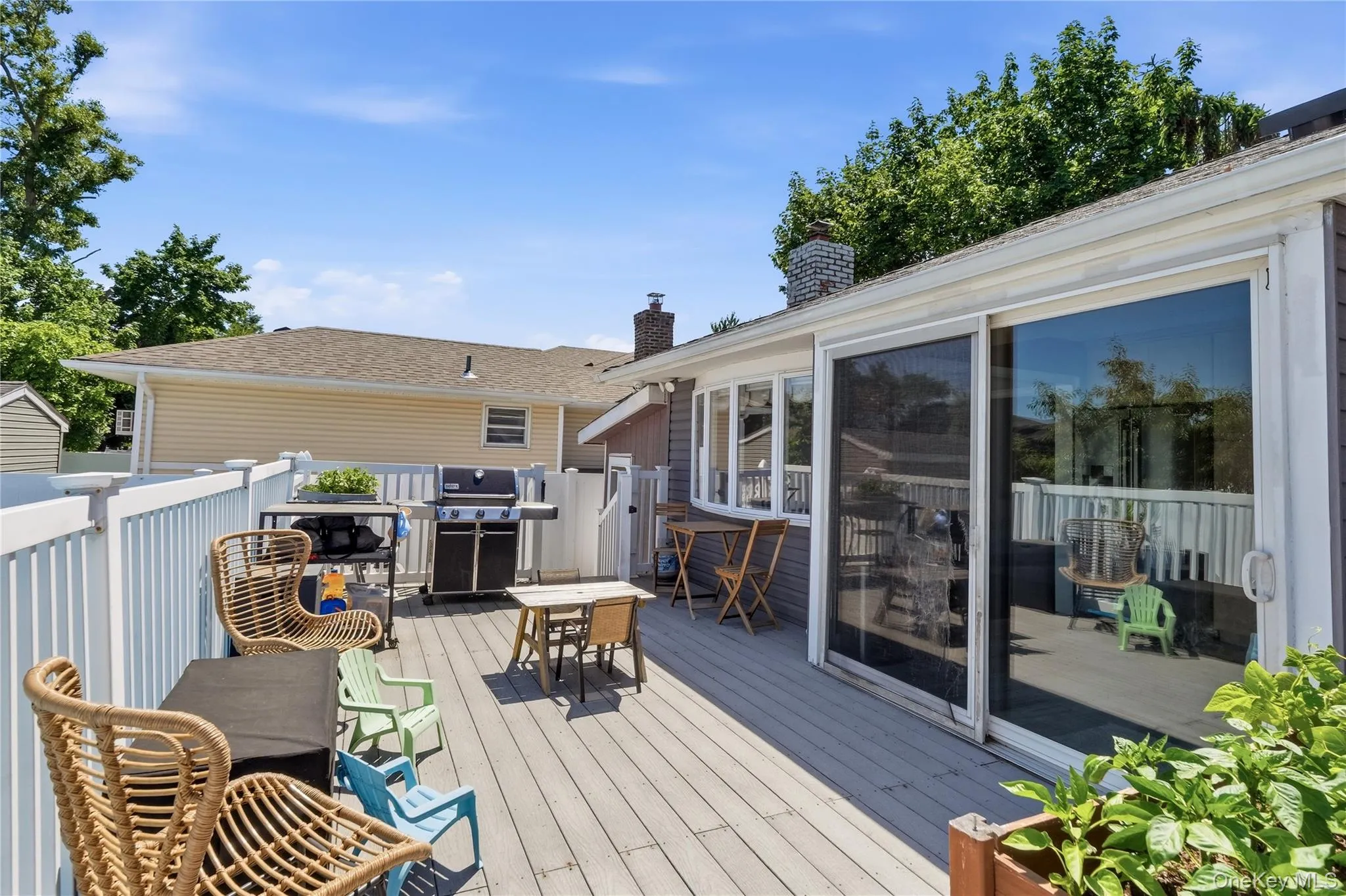 453 2nd Avenue, Oyster Bay, NY, 3 Bedrooms Bedrooms, 9 Rooms Rooms,2 BathroomsBathrooms,Residential,For Rent,2nd,0,1009951 453 2nd Avenue, Oyster Bay, NY, 3 Bedrooms Bedrooms, 9 Rooms Rooms,2 BathroomsBathrooms,Residential,For Rent,2nd,0,1009951