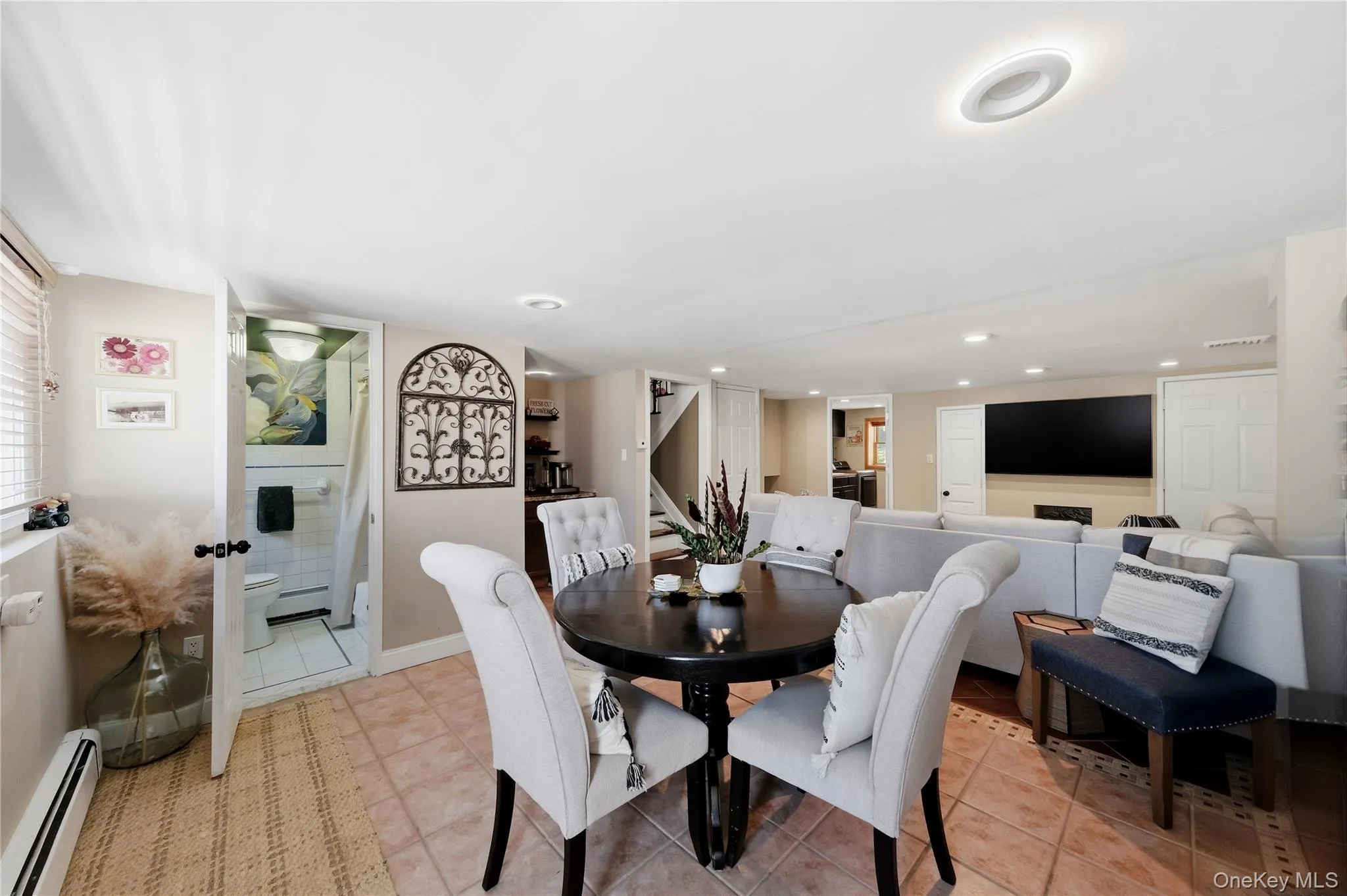 453 2nd Avenue, Oyster Bay, NY, 3 Bedrooms Bedrooms, 9 Rooms Rooms,2 BathroomsBathrooms,Residential,For Rent,2nd,0,1009951 453 2nd Avenue, Oyster Bay, NY, 3 Bedrooms Bedrooms, 9 Rooms Rooms,2 BathroomsBathrooms,Residential,For Rent,2nd,0,1009951