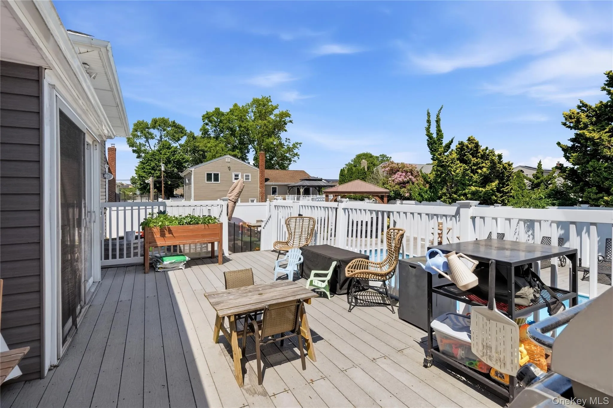 453 2nd Avenue, Oyster Bay, NY, 3 Bedrooms Bedrooms, 9 Rooms Rooms,2 BathroomsBathrooms,Residential,For Rent,2nd,0,1009951 453 2nd Avenue, Oyster Bay, NY, 3 Bedrooms Bedrooms, 9 Rooms Rooms,2 BathroomsBathrooms,Residential,For Rent,2nd,0,1009951