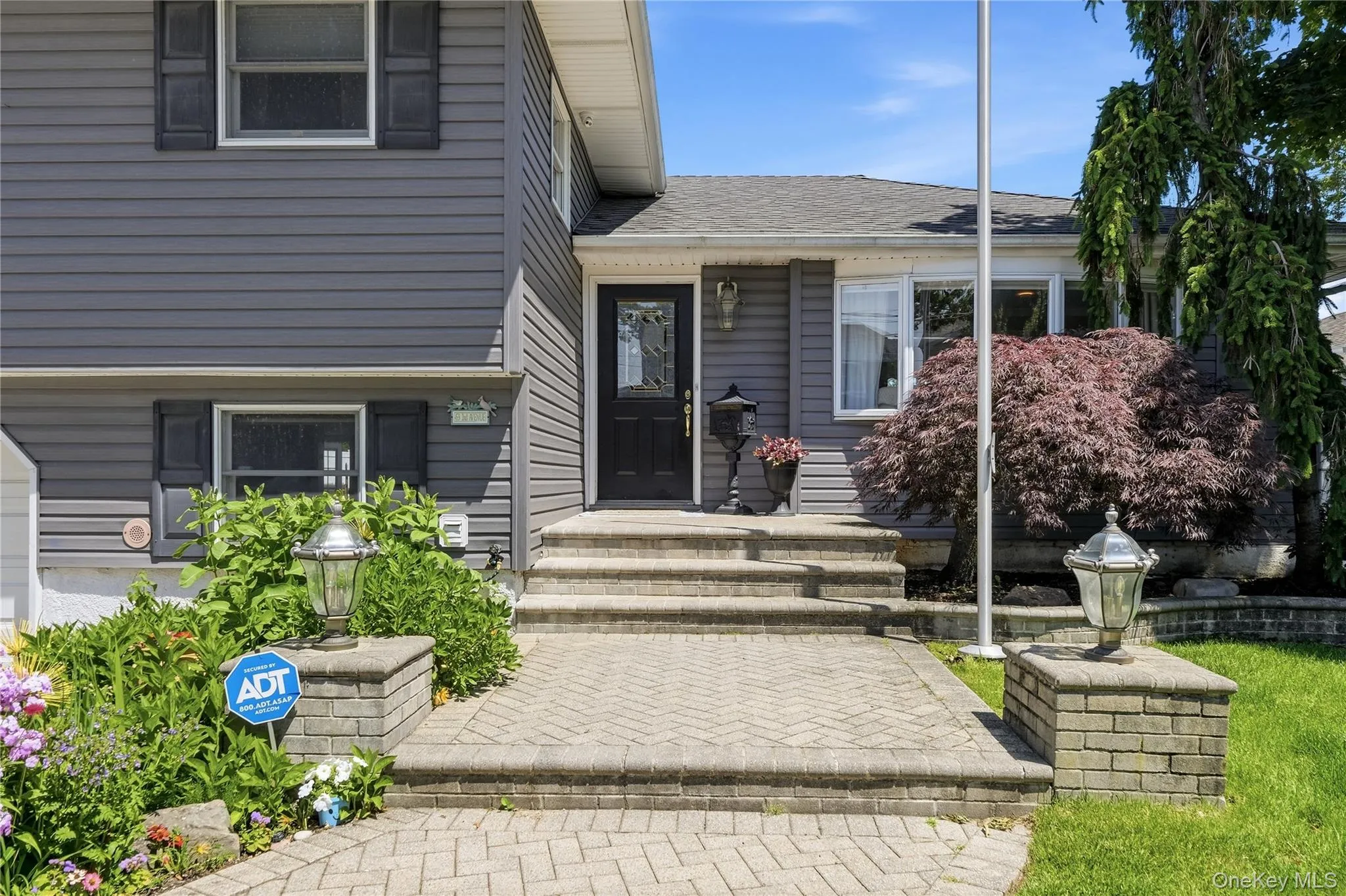 453 2nd Avenue, Oyster Bay, NY, 3 Bedrooms Bedrooms, 9 Rooms Rooms,2 BathroomsBathrooms,Residential,For Rent,2nd,0,1009951 453 2nd Avenue, Oyster Bay, NY, 3 Bedrooms Bedrooms, 9 Rooms Rooms,2 BathroomsBathrooms,Residential,For Rent,2nd,0,1009951
