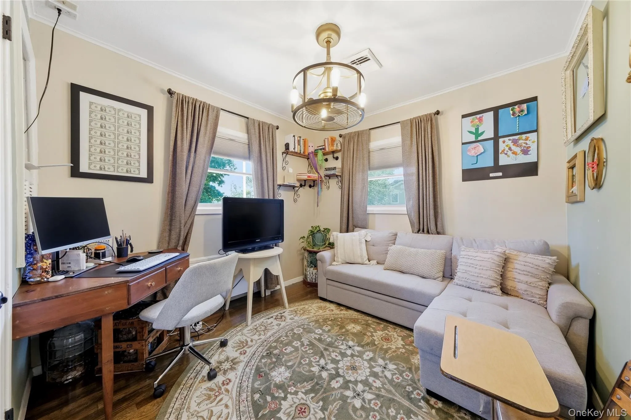 453 2nd Avenue, Oyster Bay, NY, 3 Bedrooms Bedrooms, 9 Rooms Rooms,2 BathroomsBathrooms,Residential,For Rent,2nd,0,1009951 453 2nd Avenue, Oyster Bay, NY, 3 Bedrooms Bedrooms, 9 Rooms Rooms,2 BathroomsBathrooms,Residential,For Rent,2nd,0,1009951
