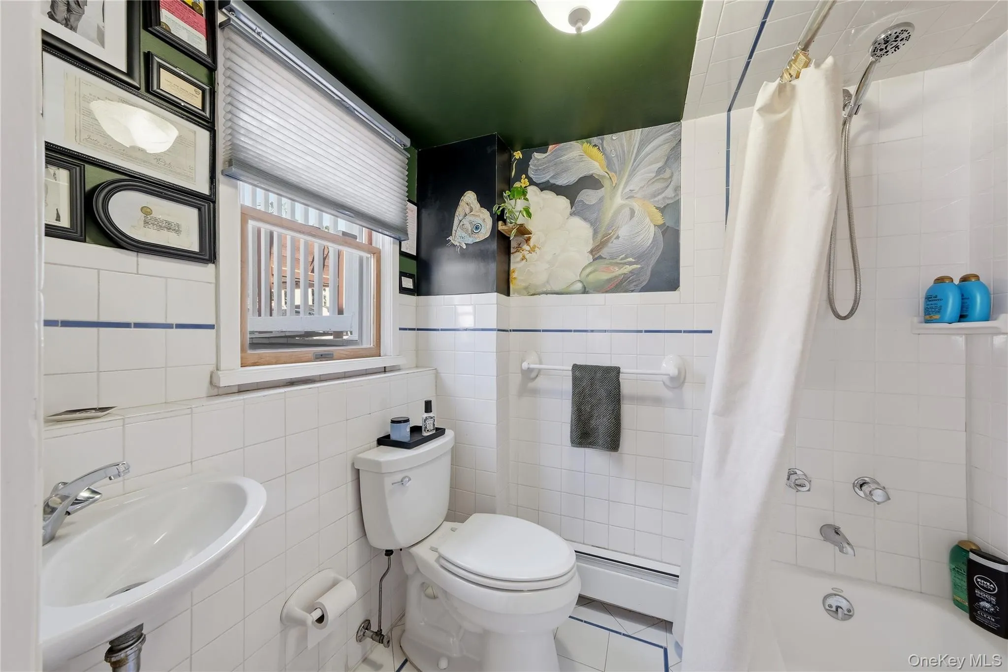 453 2nd Avenue, Oyster Bay, NY, 3 Bedrooms Bedrooms, 9 Rooms Rooms,2 BathroomsBathrooms,Residential,For Rent,2nd,0,1009951 453 2nd Avenue, Oyster Bay, NY, 3 Bedrooms Bedrooms, 9 Rooms Rooms,2 BathroomsBathrooms,Residential,For Rent,2nd,0,1009951