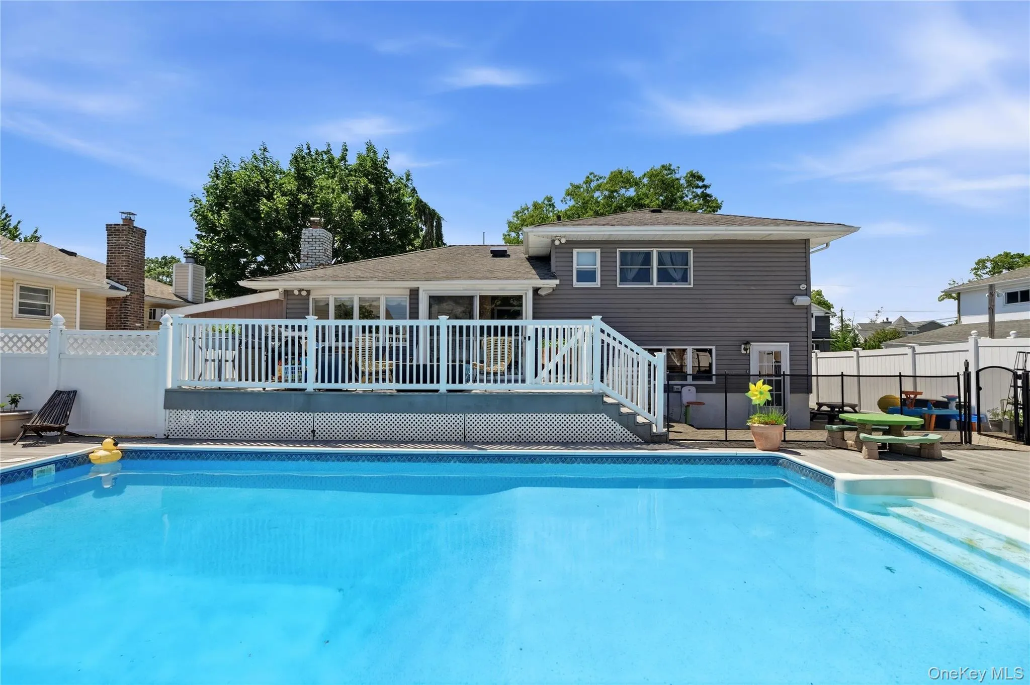 453 2nd Avenue, Oyster Bay, NY, 3 Bedrooms Bedrooms, 9 Rooms Rooms,2 BathroomsBathrooms,Residential,For Rent,2nd,0,1009951 453 2nd Avenue, Oyster Bay, NY, 3 Bedrooms Bedrooms, 9 Rooms Rooms,2 BathroomsBathrooms,Residential,For Rent,2nd,0,1009951