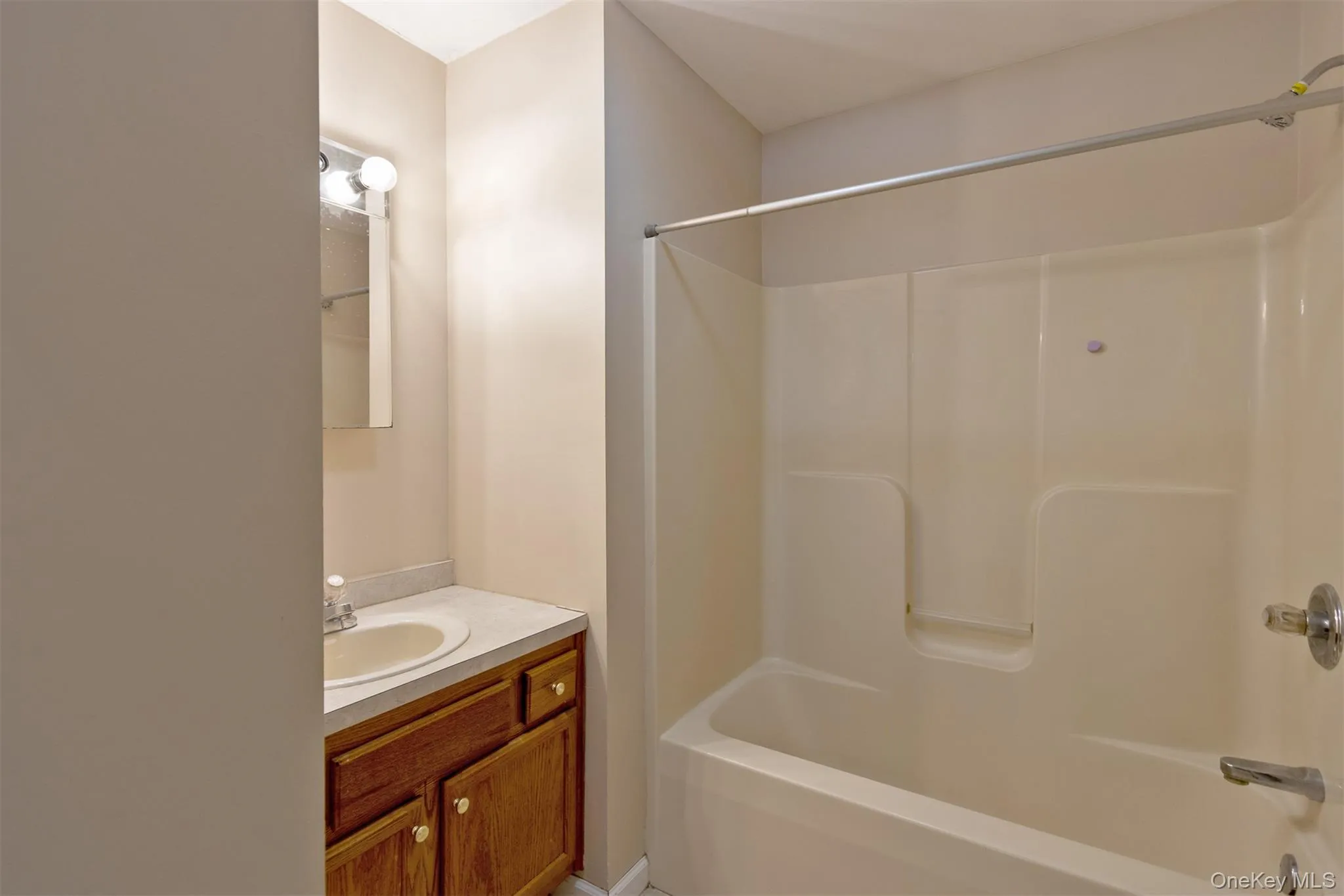 10 Lairds Court, Cairo, NY, 4 Bedrooms Bedrooms, 8 Rooms Rooms,2 BathroomsBathrooms,Residential,For Rent,Lairds,0,1009952 10 Lairds Court, Cairo, NY, 4 Bedrooms Bedrooms, 8 Rooms Rooms,2 BathroomsBathrooms,Residential,For Rent,Lairds,0,1009952