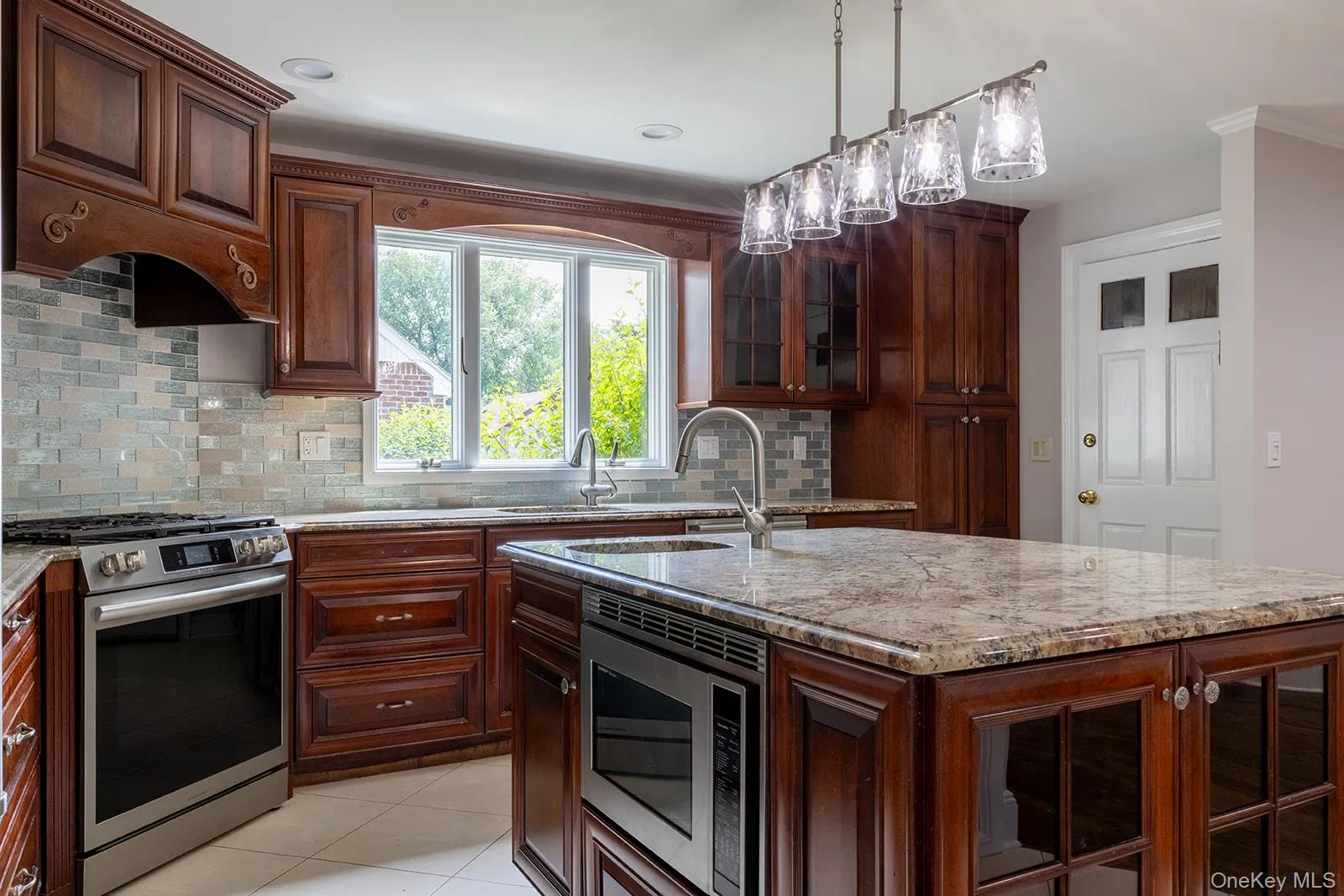 478 Carnation Avenue, Hempstead, NY, 4 Bedrooms Bedrooms, 8 Rooms Rooms,1 BathroomBathrooms,Residential,For Rent,Carnation,0,1009955 478 Carnation Avenue, Hempstead, NY, 4 Bedrooms Bedrooms, 8 Rooms Rooms,1 BathroomBathrooms,Residential,For Rent,Carnation,0,1009955