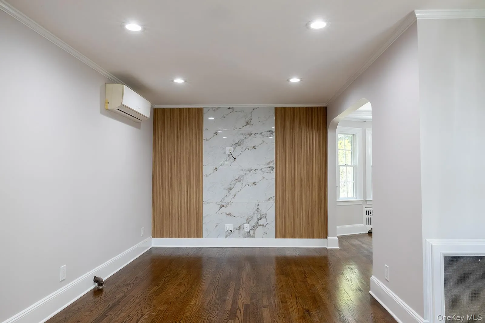 478 Carnation Avenue, Hempstead, NY, 4 Bedrooms Bedrooms, 8 Rooms Rooms,1 BathroomBathrooms,Residential,For Rent,Carnation,0,1009955 478 Carnation Avenue, Hempstead, NY, 4 Bedrooms Bedrooms, 8 Rooms Rooms,1 BathroomBathrooms,Residential,For Rent,Carnation,0,1009955