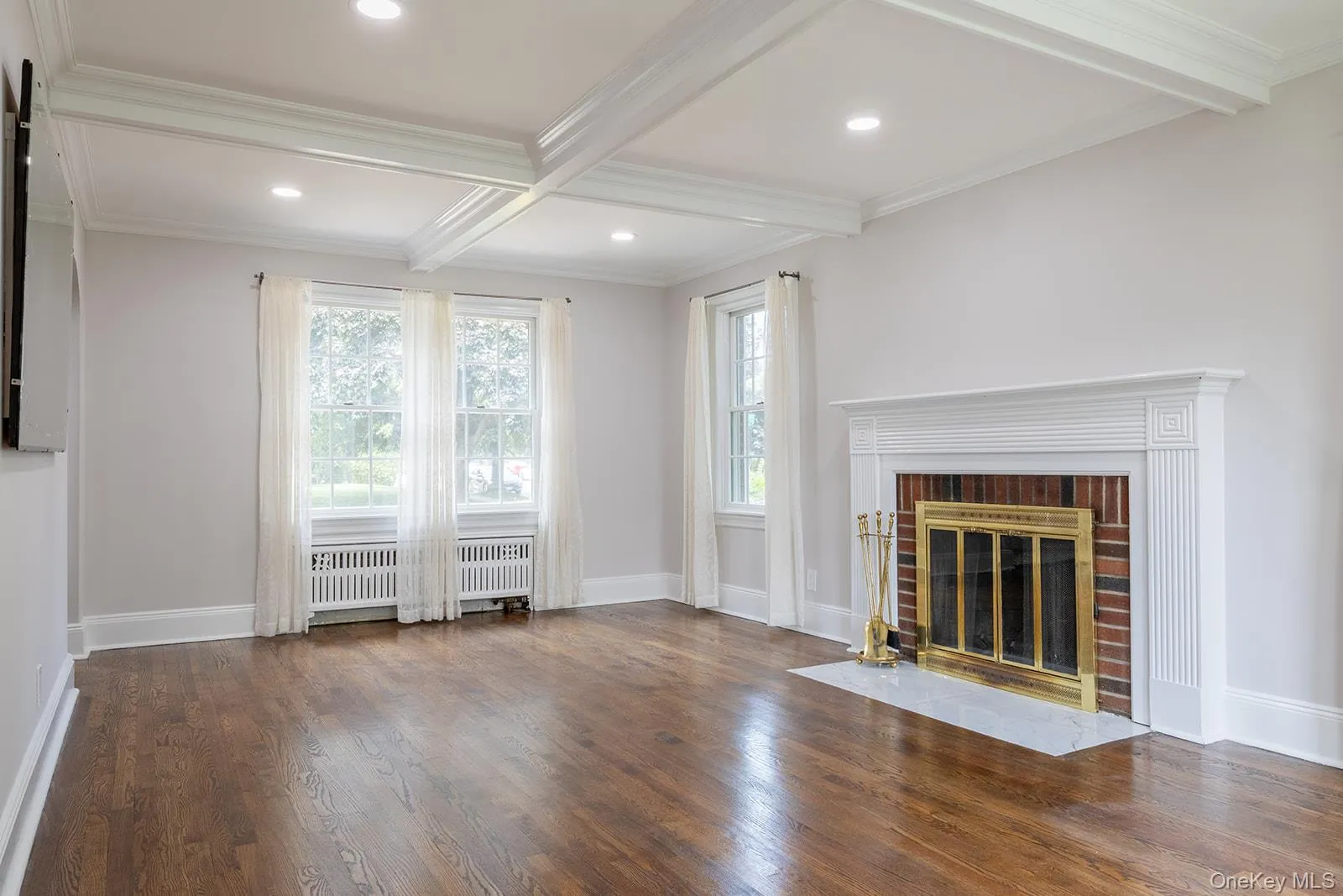 478 Carnation Avenue, Hempstead, NY, 4 Bedrooms Bedrooms, 8 Rooms Rooms,1 BathroomBathrooms,Residential,For Rent,Carnation,0,1009955 478 Carnation Avenue, Hempstead, NY, 4 Bedrooms Bedrooms, 8 Rooms Rooms,1 BathroomBathrooms,Residential,For Rent,Carnation,0,1009955