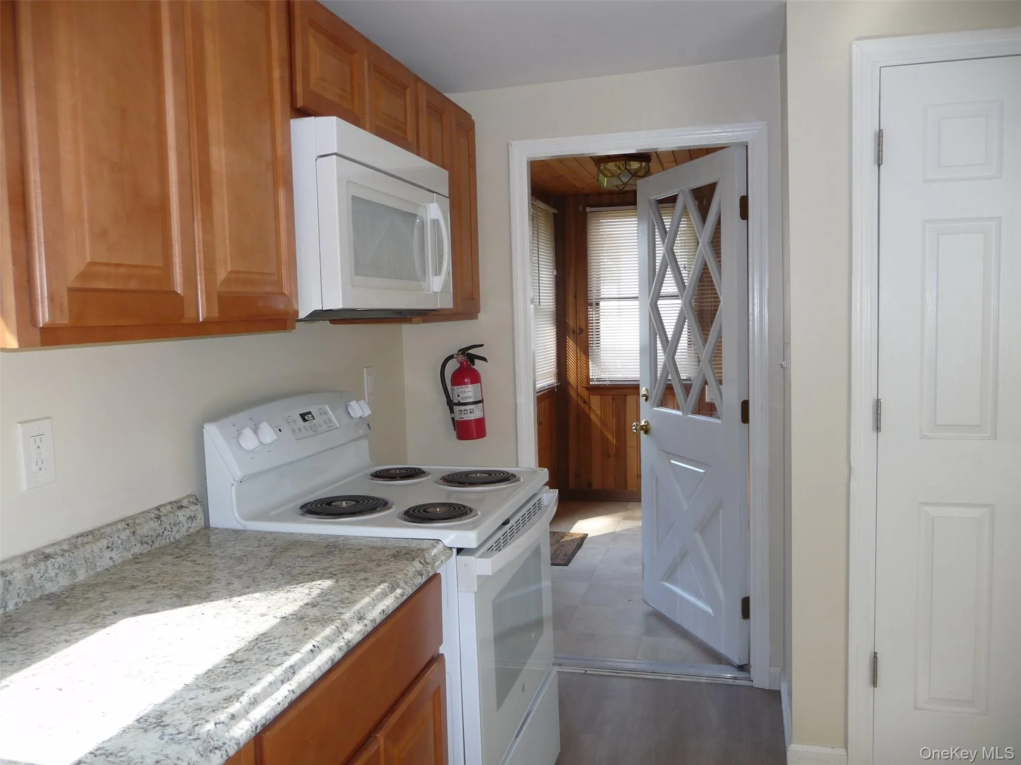 27 Oliver Avenue, Middletown, NY, 3 Bedrooms Bedrooms, 7 Rooms Rooms,1 BathroomBathrooms,Residential Lease,For Rent,Oliver,0,1009956 27 Oliver Avenue, Middletown, NY, 3 Bedrooms Bedrooms, 7 Rooms Rooms,1 BathroomBathrooms,Residential Lease,For Rent,Oliver,0,1009956