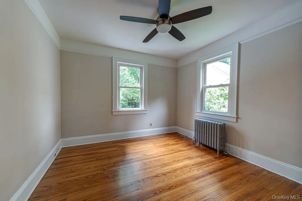 7 Aberdeen Drive, Huntington, NY, 2 Bedrooms Bedrooms, 6 Rooms Rooms,1 BathroomBathrooms,Residential Lease,For Rent,Aberdeen,0,1009961 7 Aberdeen Drive, Huntington, NY, 2 Bedrooms Bedrooms, 6 Rooms Rooms,1 BathroomBathrooms,Residential Lease,For Rent,Aberdeen,0,1009961