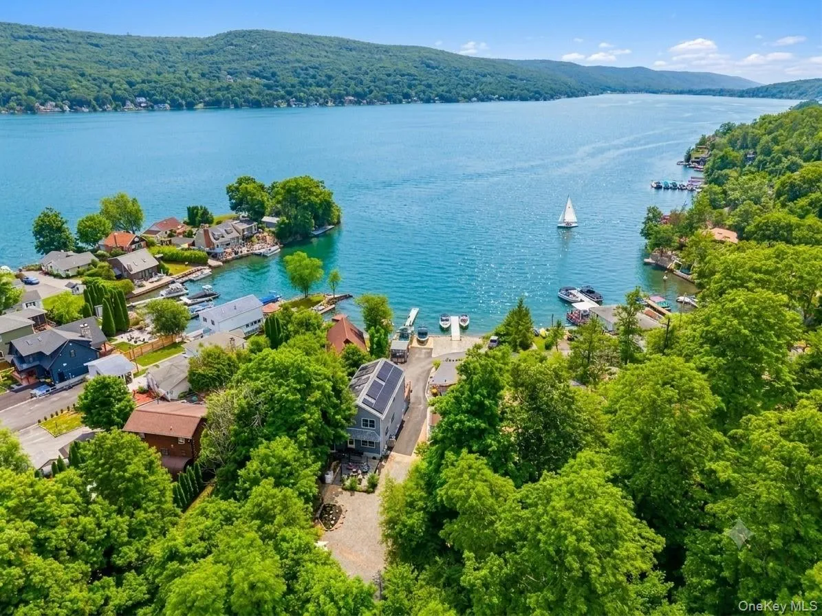 25 Cove Road, Warwick (town), NY, 3 Bedrooms Bedrooms, 12 Rooms Rooms,2 BathroomsBathrooms,Residential,For Rent,Cove,0,1009962 25 Cove Road, Warwick (town), NY, 3 Bedrooms Bedrooms, 12 Rooms Rooms,2 BathroomsBathrooms,Residential,For Rent,Cove,0,1009962