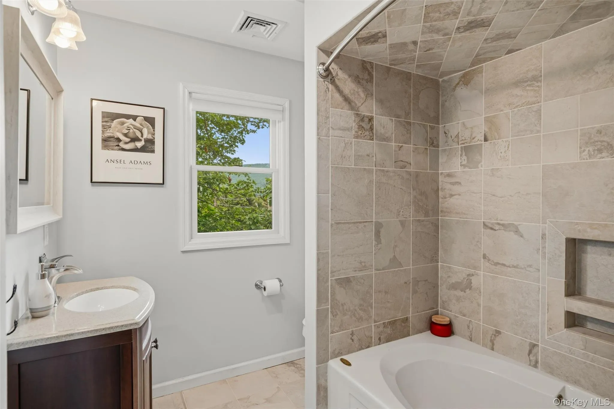 25 Cove Road, Warwick (town), NY, 3 Bedrooms Bedrooms, 12 Rooms Rooms,2 BathroomsBathrooms,Residential,For Rent,Cove,0,1009962 25 Cove Road, Warwick (town), NY, 3 Bedrooms Bedrooms, 12 Rooms Rooms,2 BathroomsBathrooms,Residential,For Rent,Cove,0,1009962