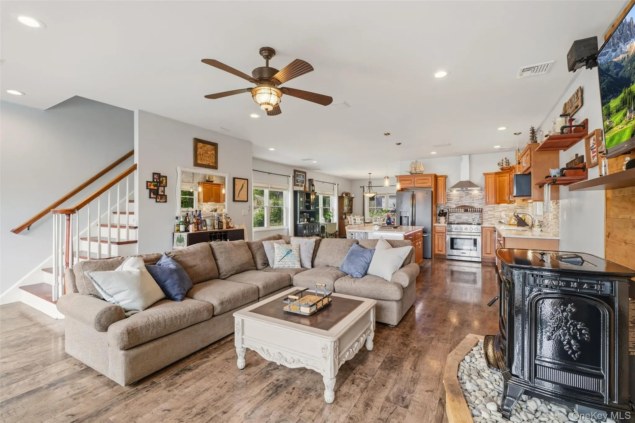 25 Cove Road, Warwick (town), NY, 3 Bedrooms Bedrooms, 12 Rooms Rooms,2 BathroomsBathrooms,Residential,For Rent,Cove,0,1009962 25 Cove Road, Warwick (town), NY, 3 Bedrooms Bedrooms, 12 Rooms Rooms,2 BathroomsBathrooms,Residential,For Rent,Cove,0,1009962