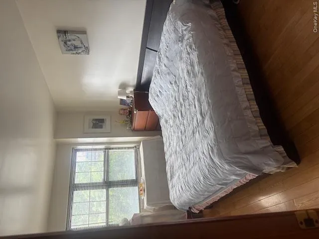 144-77 Barclay Avenue, New York, NY, 2 Bedrooms Bedrooms, 5 Rooms Rooms,2 BathroomsBathrooms,Residential,For Rent,Barclay,0,1009964 144-77 Barclay Avenue, New York, NY, 2 Bedrooms Bedrooms, 5 Rooms Rooms,2 BathroomsBathrooms,Residential,For Rent,Barclay,0,1009964
