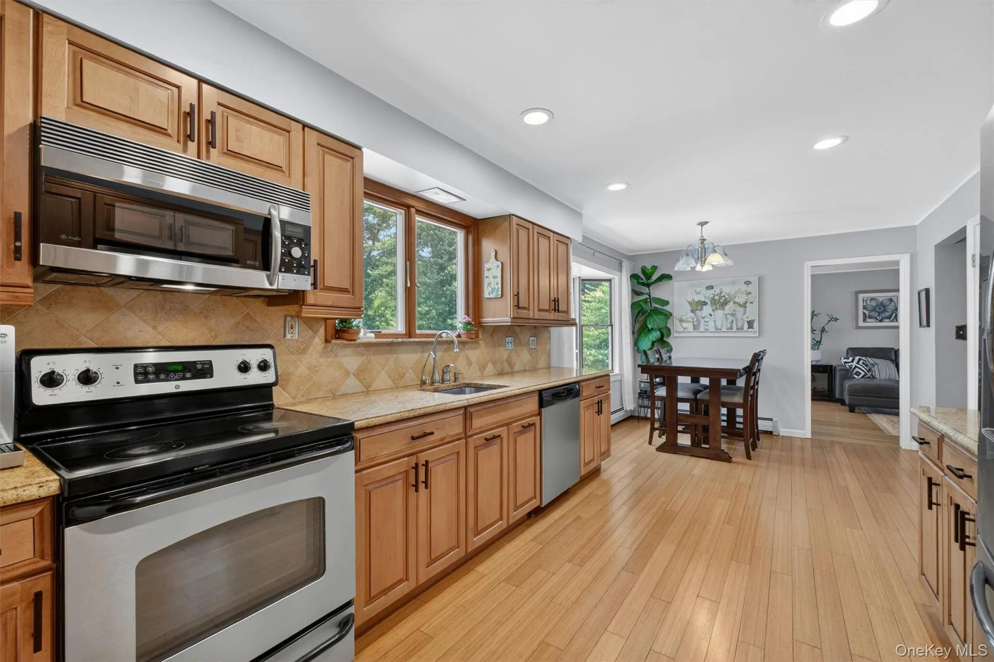 5 Gene Court, East Fishkill, NY, 4 Bedrooms Bedrooms, 8 Rooms Rooms,2 BathroomsBathrooms,Residential,For Rent,Gene,0,1009976 5 Gene Court, East Fishkill, NY, 4 Bedrooms Bedrooms, 8 Rooms Rooms,2 BathroomsBathrooms,Residential,For Rent,Gene,0,1009976