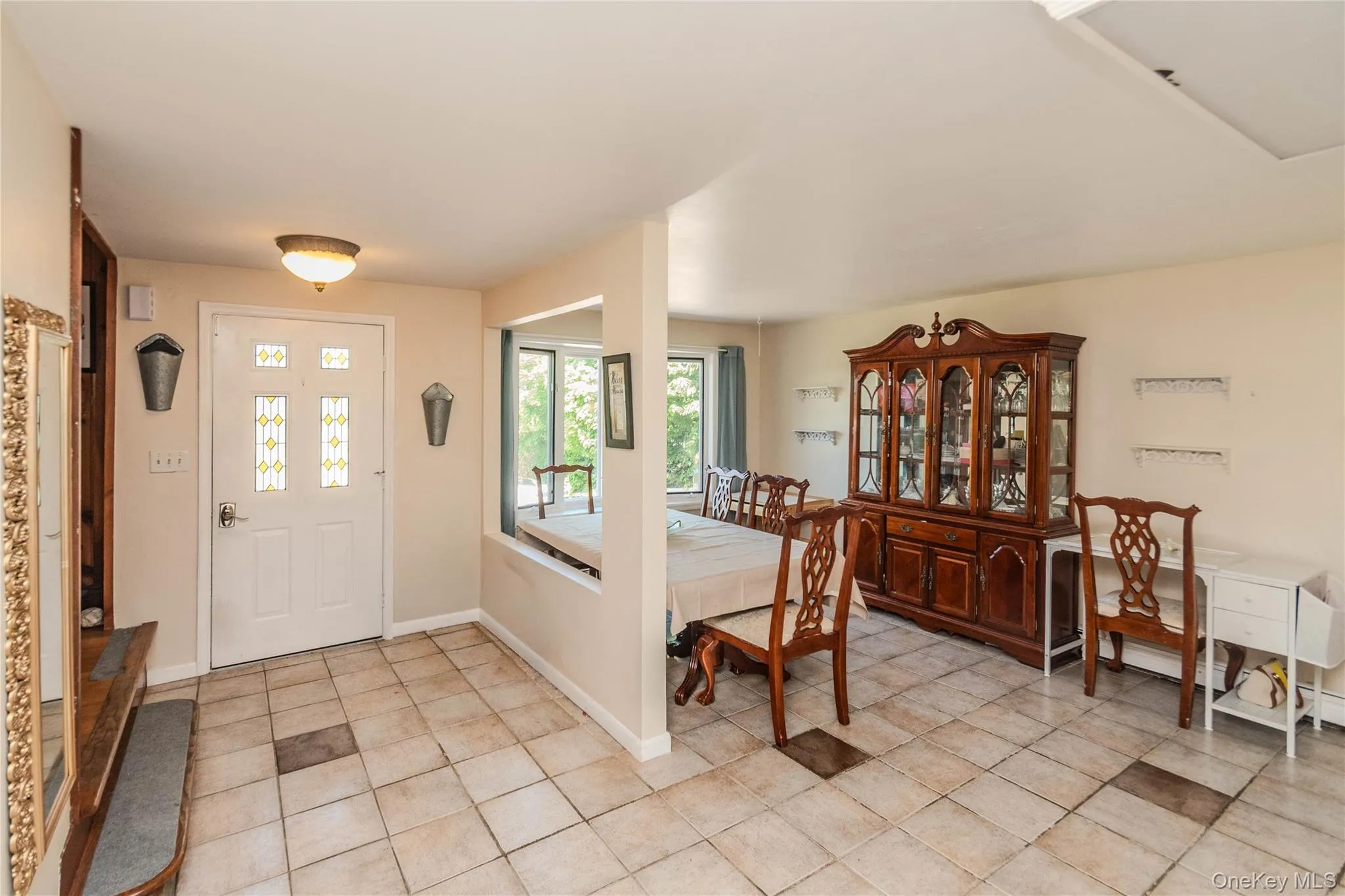 12 Ose Road, Lloyd, NY, 3 Bedrooms Bedrooms, 6 Rooms Rooms,2 BathroomsBathrooms,Residential,For Rent,Ose,0,1009977 12 Ose Road, Lloyd, NY, 3 Bedrooms Bedrooms, 6 Rooms Rooms,2 BathroomsBathrooms,Residential,For Rent,Ose,0,1009977