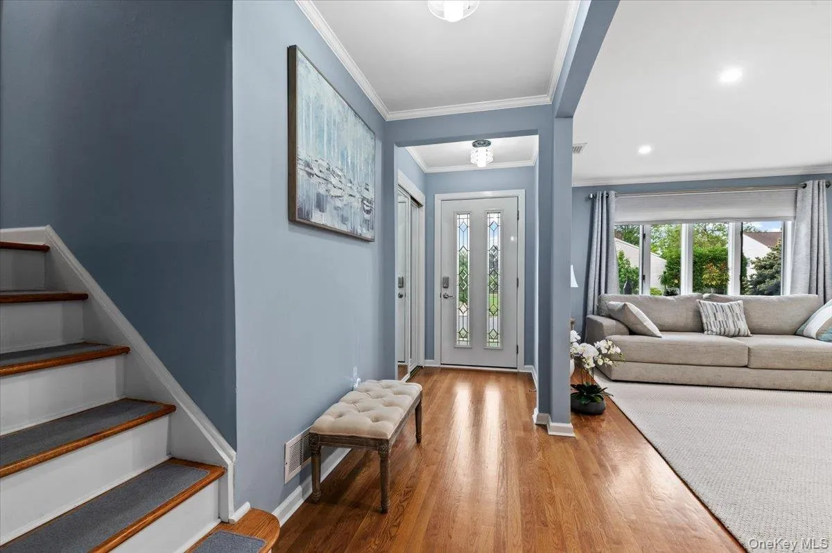 10 Peter Road, Oyster Bay, NY, 3 Bedrooms Bedrooms, 8 Rooms Rooms,2 BathroomsBathrooms,Residential,For Rent,Peter,0,1009978 10 Peter Road, Oyster Bay, NY, 3 Bedrooms Bedrooms, 8 Rooms Rooms,2 BathroomsBathrooms,Residential,For Rent,Peter,0,1009978