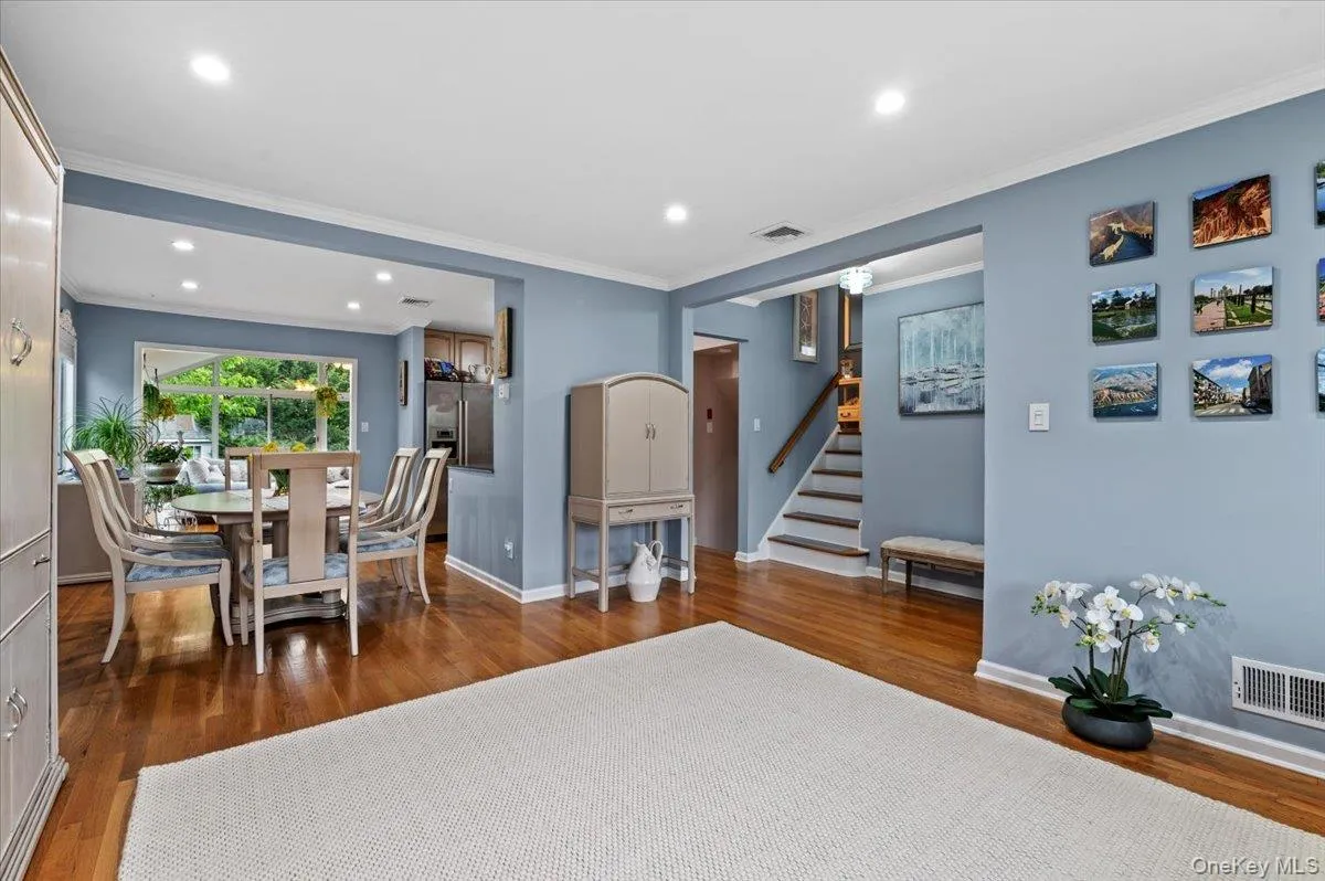 10 Peter Road, Oyster Bay, NY, 3 Bedrooms Bedrooms, 8 Rooms Rooms,2 BathroomsBathrooms,Residential,For Rent,Peter,0,1009978 10 Peter Road, Oyster Bay, NY, 3 Bedrooms Bedrooms, 8 Rooms Rooms,2 BathroomsBathrooms,Residential,For Rent,Peter,0,1009978