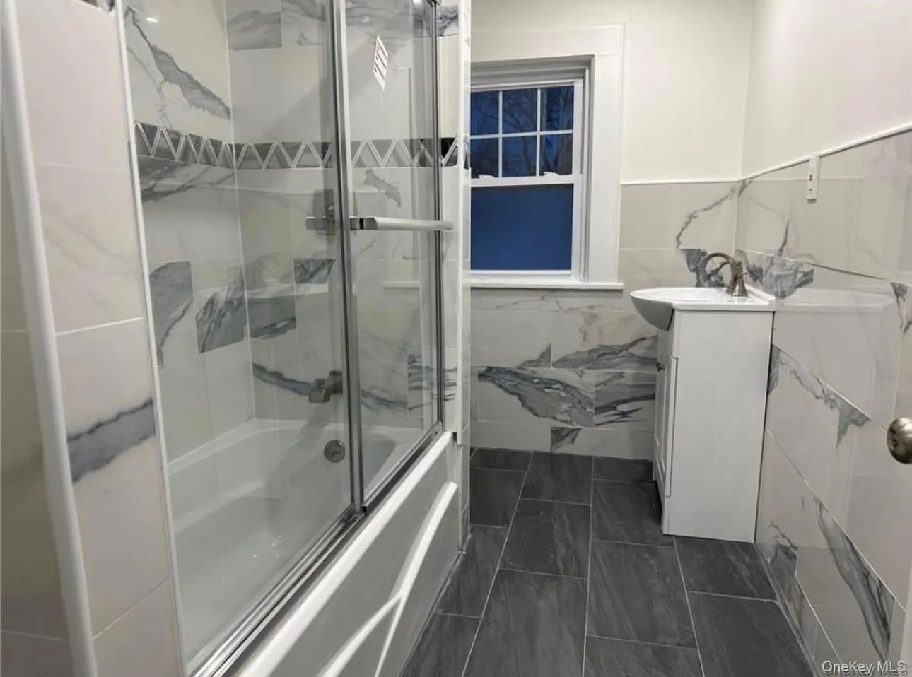 319 Fulton Avenue, Mount Vernon, NY, 4 Bedrooms Bedrooms, 8 Rooms Rooms,2 BathroomsBathrooms,Residential Lease,For Rent,Fulton,0,1009980 319 Fulton Avenue, Mount Vernon, NY, 4 Bedrooms Bedrooms, 8 Rooms Rooms,2 BathroomsBathrooms,Residential Lease,For Rent,Fulton,0,1009980