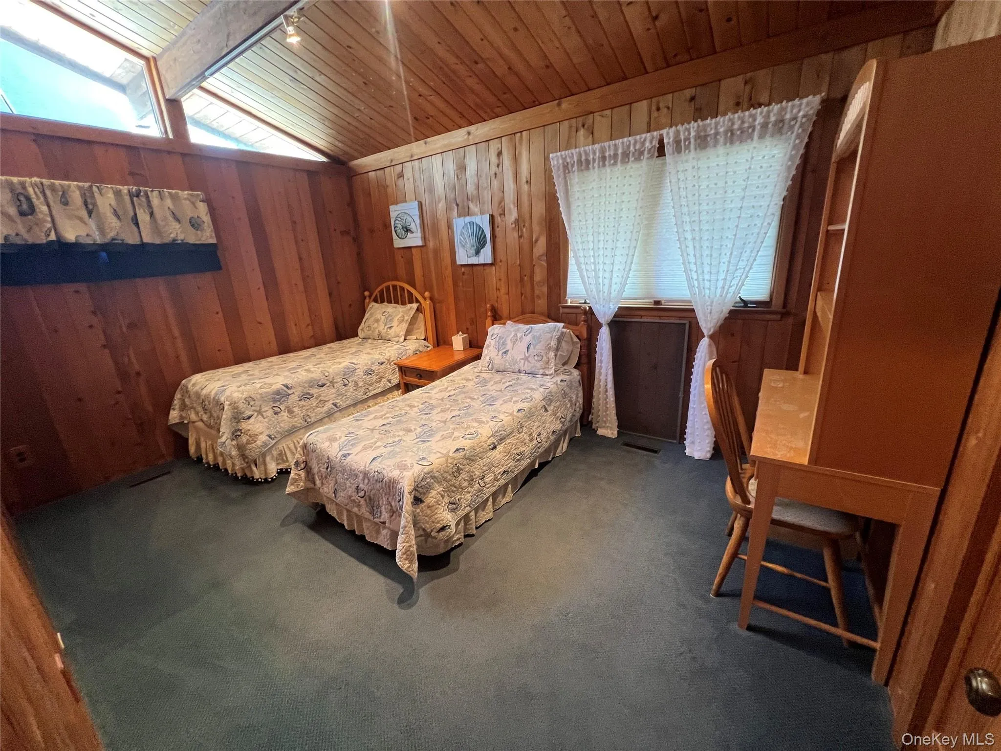 71 Garden City Avenue, Hempstead, NY, 4 Bedrooms Bedrooms, 9 Rooms Rooms,2 BathroomsBathrooms,Residential Lease,For Rent,Garden City,0,1009983 71 Garden City Avenue, Hempstead, NY, 4 Bedrooms Bedrooms, 9 Rooms Rooms,2 BathroomsBathrooms,Residential Lease,For Rent,Garden City,0,1009983