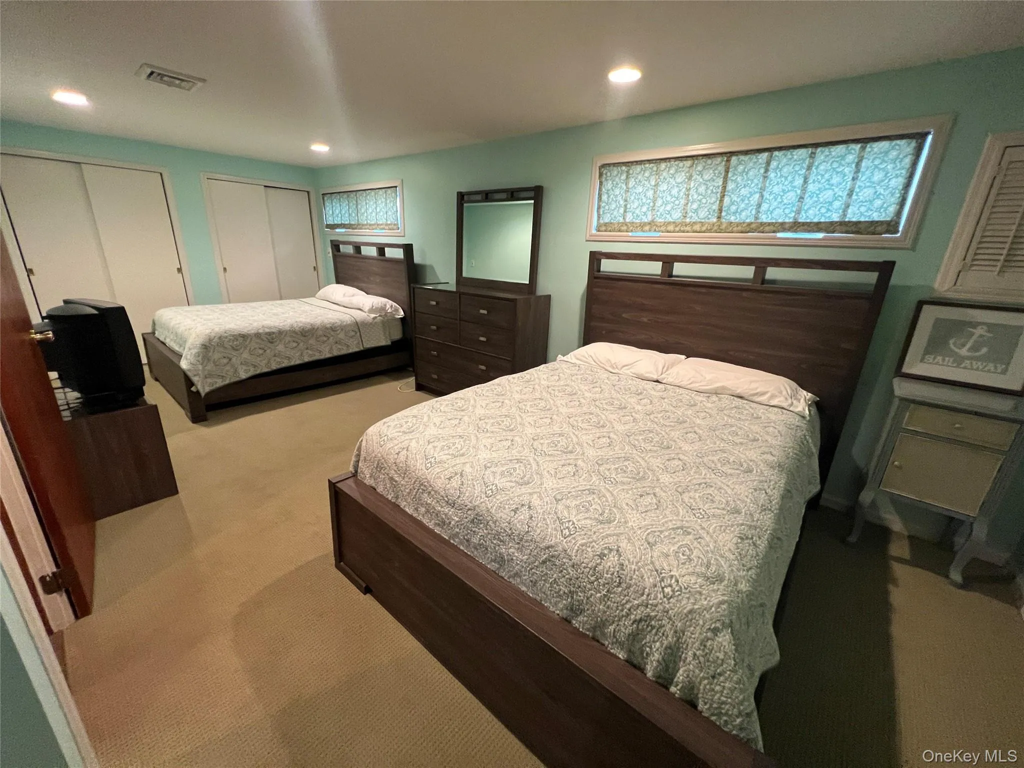 71 Garden City Avenue, Hempstead, NY, 4 Bedrooms Bedrooms, 9 Rooms Rooms,2 BathroomsBathrooms,Residential Lease,For Rent,Garden City,0,1009983 71 Garden City Avenue, Hempstead, NY, 4 Bedrooms Bedrooms, 9 Rooms Rooms,2 BathroomsBathrooms,Residential Lease,For Rent,Garden City,0,1009983