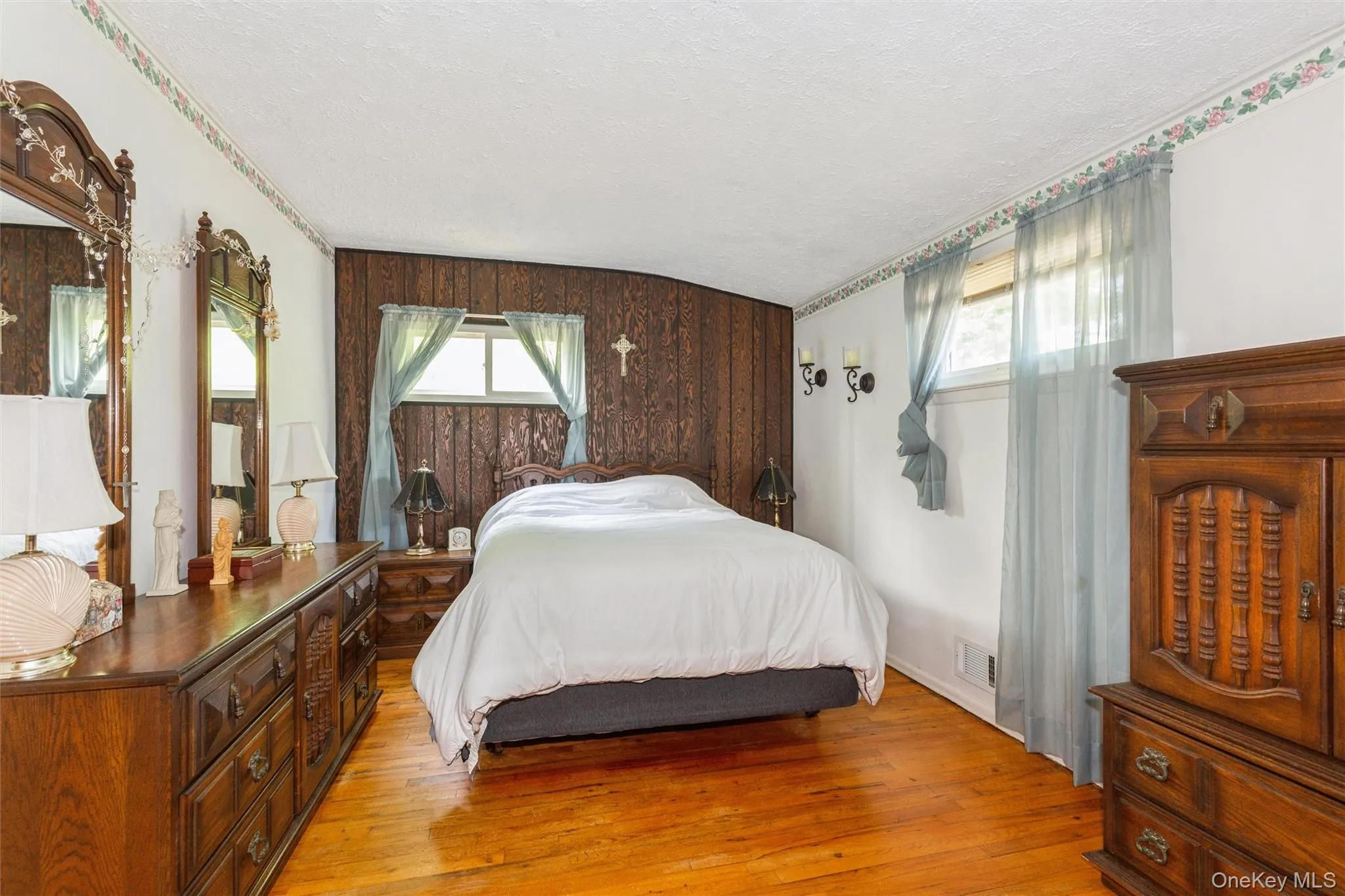 20 Duane Drive, Brookhaven, NY, 3 Bedrooms Bedrooms, 5 Rooms Rooms,1 BathroomBathrooms,Residential,For Rent,Duane,0,1009987 20 Duane Drive, Brookhaven, NY, 3 Bedrooms Bedrooms, 5 Rooms Rooms,1 BathroomBathrooms,Residential,For Rent,Duane,0,1009987