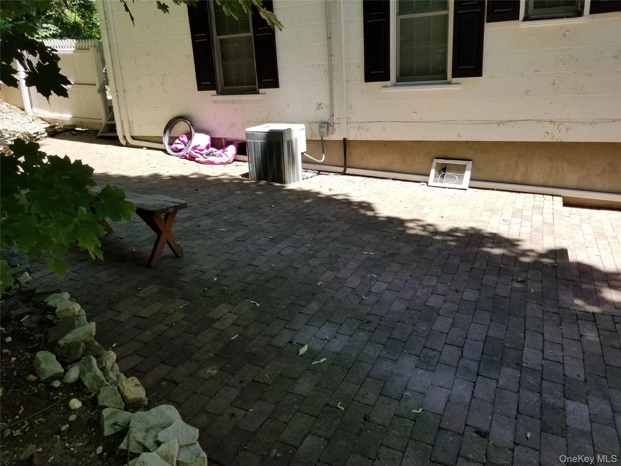 415 Myrtle Avenue, Brookhaven, NY, 2 Bedrooms Bedrooms, 5 Rooms Rooms,1 BathroomBathrooms,Residential Lease,For Rent,Myrtle,0,1009990 415 Myrtle Avenue, Brookhaven, NY, 2 Bedrooms Bedrooms, 5 Rooms Rooms,1 BathroomBathrooms,Residential Lease,For Rent,Myrtle,0,1009990