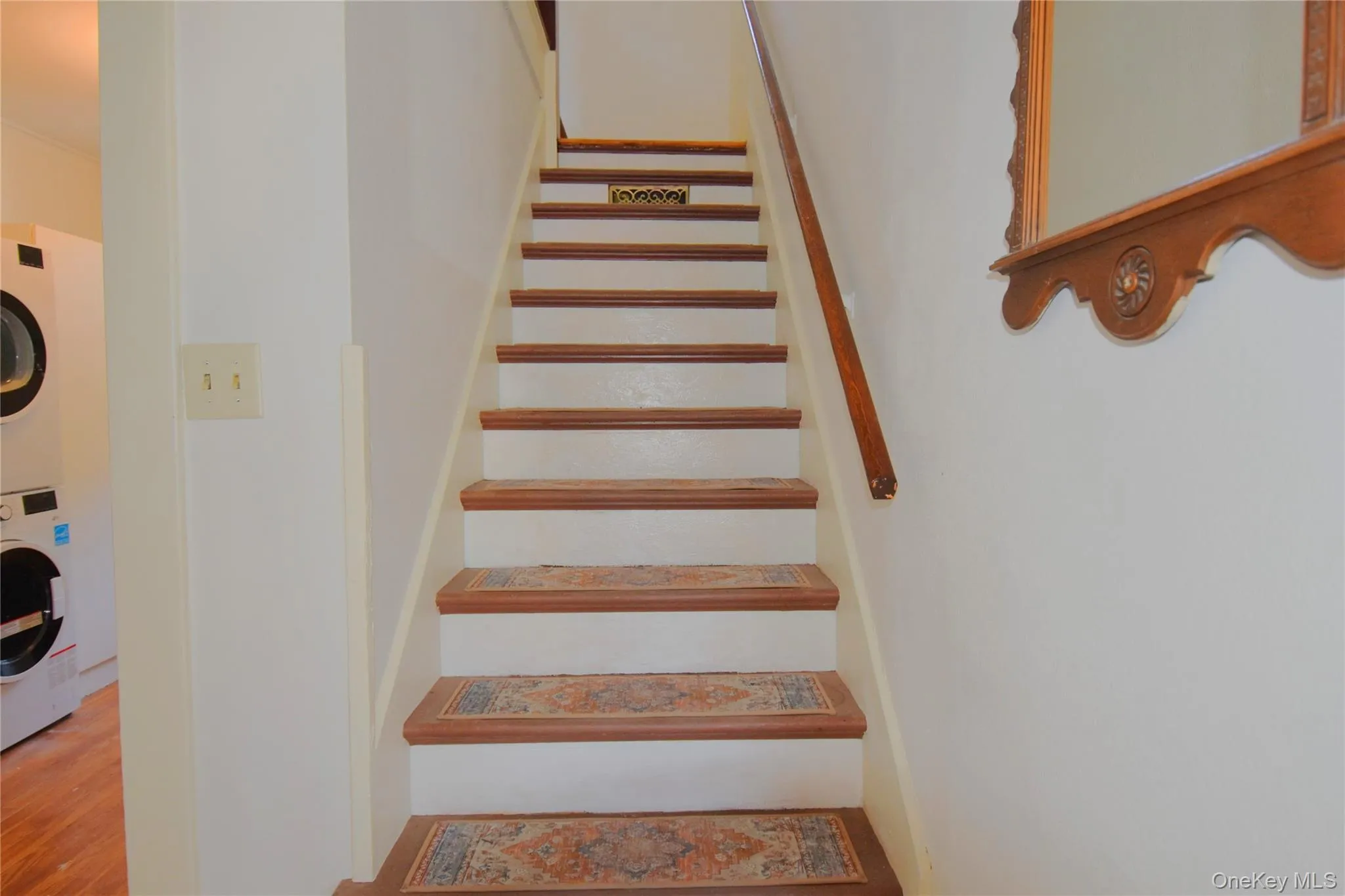 630 Route 212, Saugerties, NY, 3 Bedrooms Bedrooms, 7 Rooms Rooms,1 BathroomBathrooms,Residential,For Rent,Route 212,0,1009992 630 Route 212, Saugerties, NY, 3 Bedrooms Bedrooms, 7 Rooms Rooms,1 BathroomBathrooms,Residential,For Rent,Route 212,0,1009992