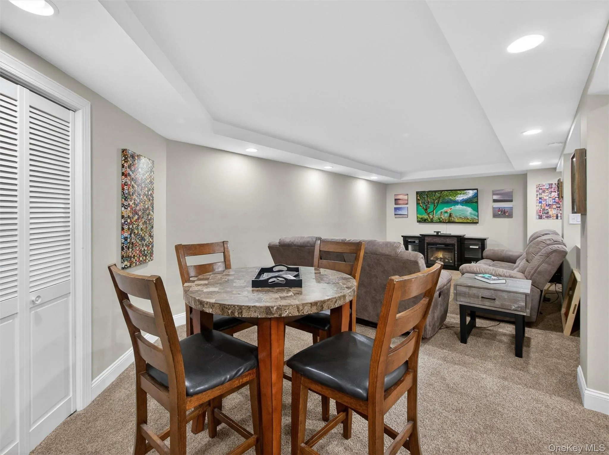 22 Gail Drive, Clarkstown, NY, 3 Bedrooms Bedrooms, 13 Rooms Rooms,2 BathroomsBathrooms,Residential,For Rent,Gail,0,1009995 22 Gail Drive, Clarkstown, NY, 3 Bedrooms Bedrooms, 13 Rooms Rooms,2 BathroomsBathrooms,Residential,For Rent,Gail,0,1009995