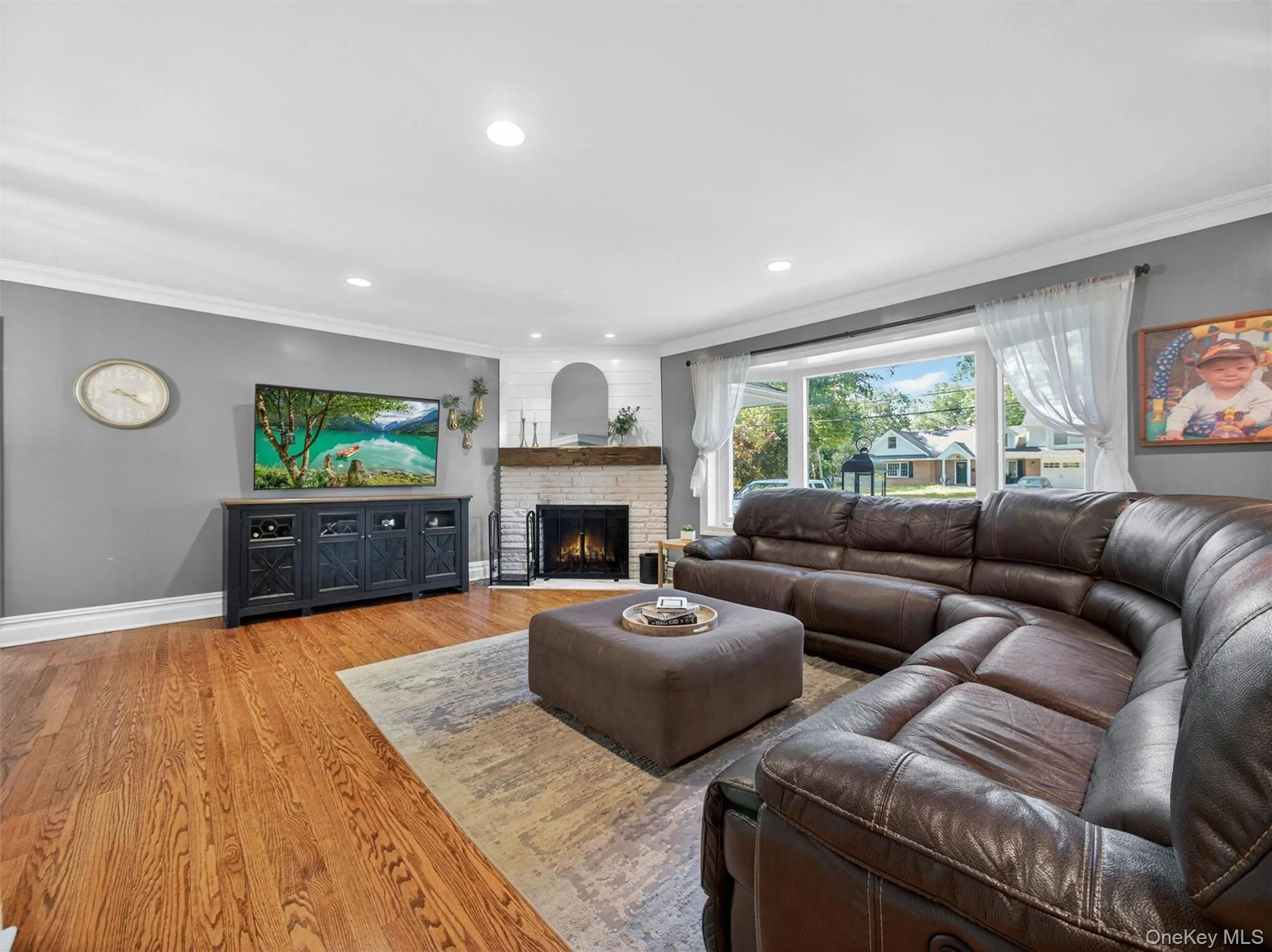 22 Gail Drive, Clarkstown, NY, 3 Bedrooms Bedrooms, 13 Rooms Rooms,2 BathroomsBathrooms,Residential,For Rent,Gail,0,1009995 22 Gail Drive, Clarkstown, NY, 3 Bedrooms Bedrooms, 13 Rooms Rooms,2 BathroomsBathrooms,Residential,For Rent,Gail,0,1009995