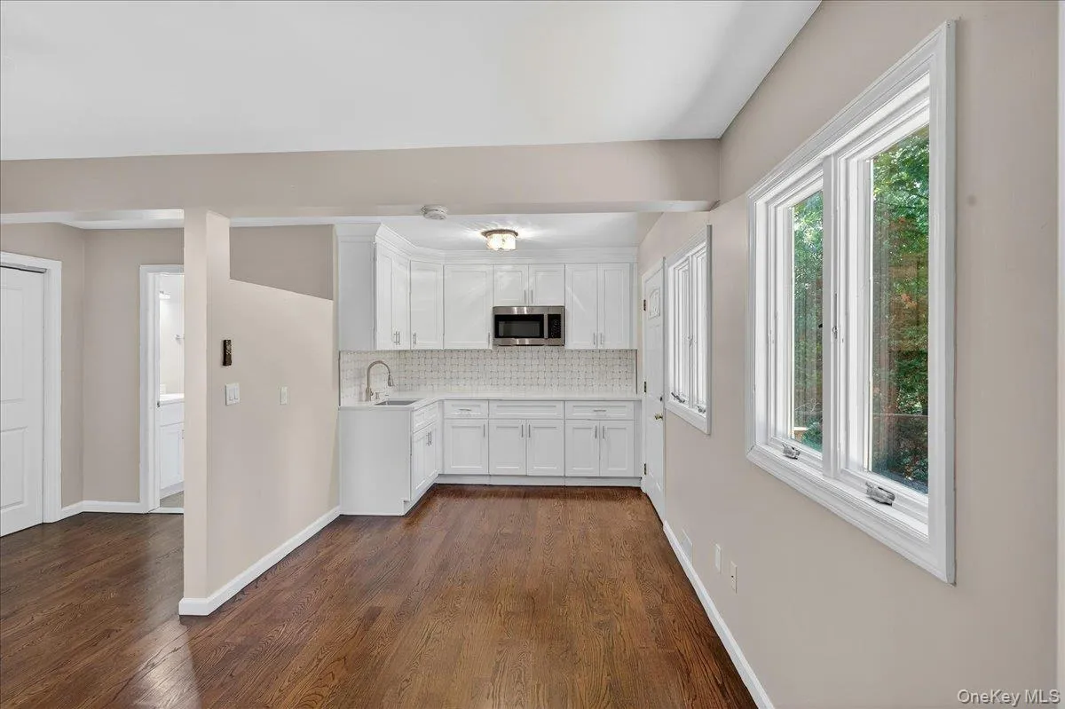 375 Old Willets Path, Smithtown, NY, 4 Bedrooms Bedrooms, 9 Rooms Rooms,3 BathroomsBathrooms,Residential,For Rent,Old Willets,0,1009997 375 Old Willets Path, Smithtown, NY, 4 Bedrooms Bedrooms, 9 Rooms Rooms,3 BathroomsBathrooms,Residential,For Rent,Old Willets,0,1009997