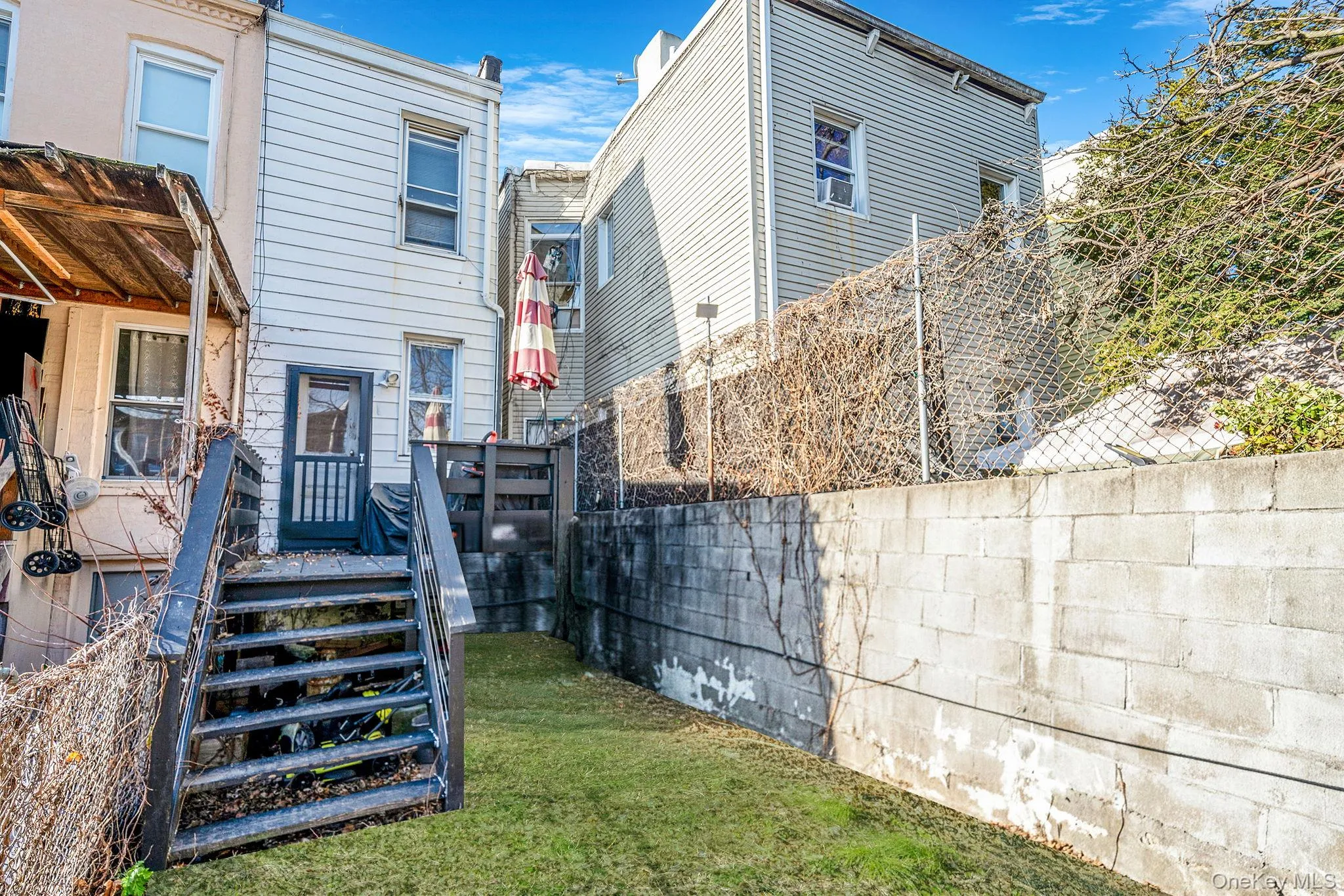 37 Grant Avenue, New York, NY, 3 Bedrooms Bedrooms, 4 Rooms Rooms,1 BathroomBathrooms,Residential,For Rent,Grant,0,1009998 37 Grant Avenue, New York, NY, 3 Bedrooms Bedrooms, 4 Rooms Rooms,1 BathroomBathrooms,Residential,For Rent,Grant,0,1009998