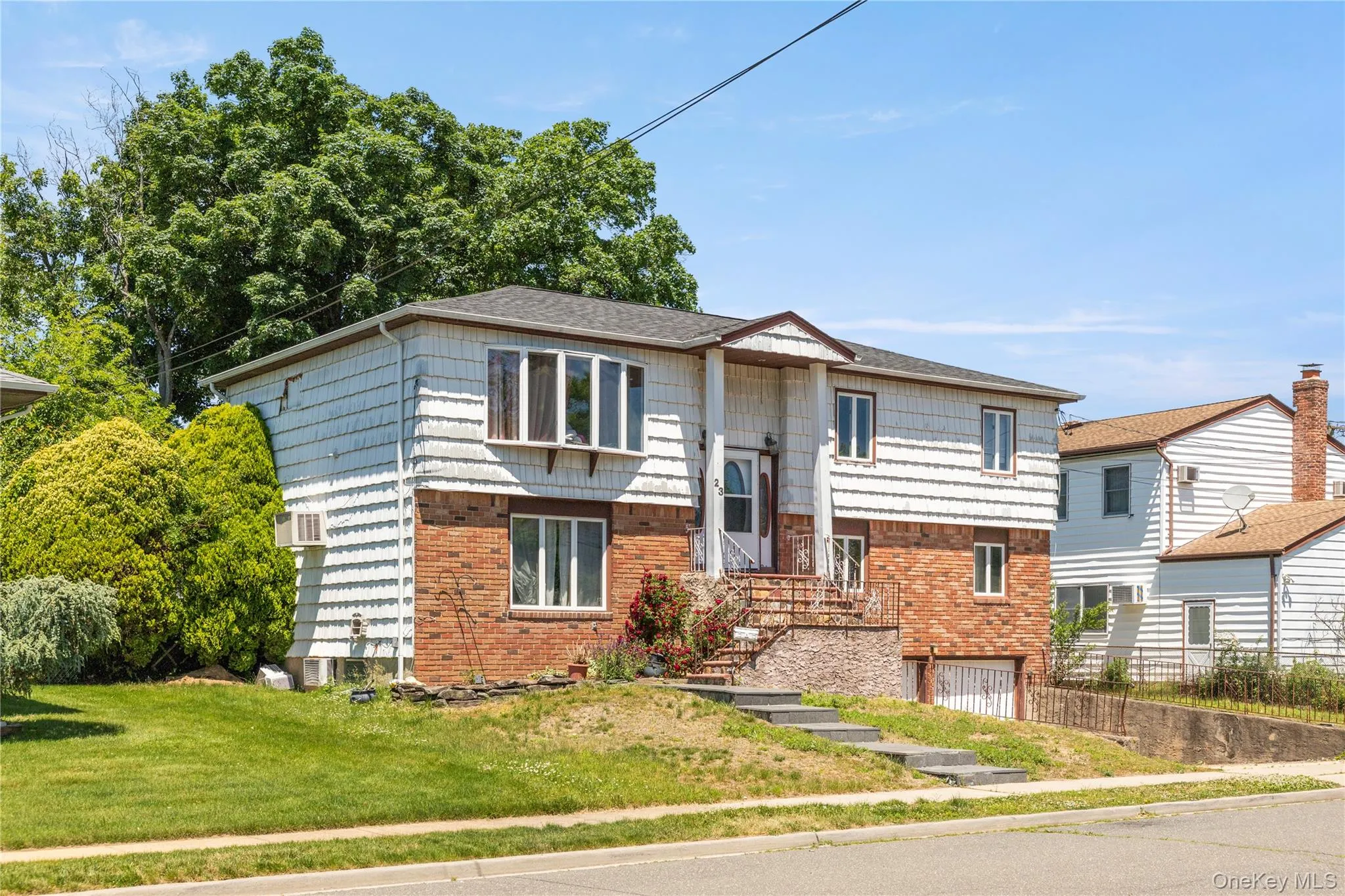 23 3rd Avenue, Oyster Bay, NY, 7 Bedrooms Bedrooms, 15 Rooms Rooms,3 BathroomsBathrooms,Residential,For Rent,3rd,0,1009999 23 3rd Avenue, Oyster Bay, NY, 7 Bedrooms Bedrooms, 15 Rooms Rooms,3 BathroomsBathrooms,Residential,For Rent,3rd,0,1009999