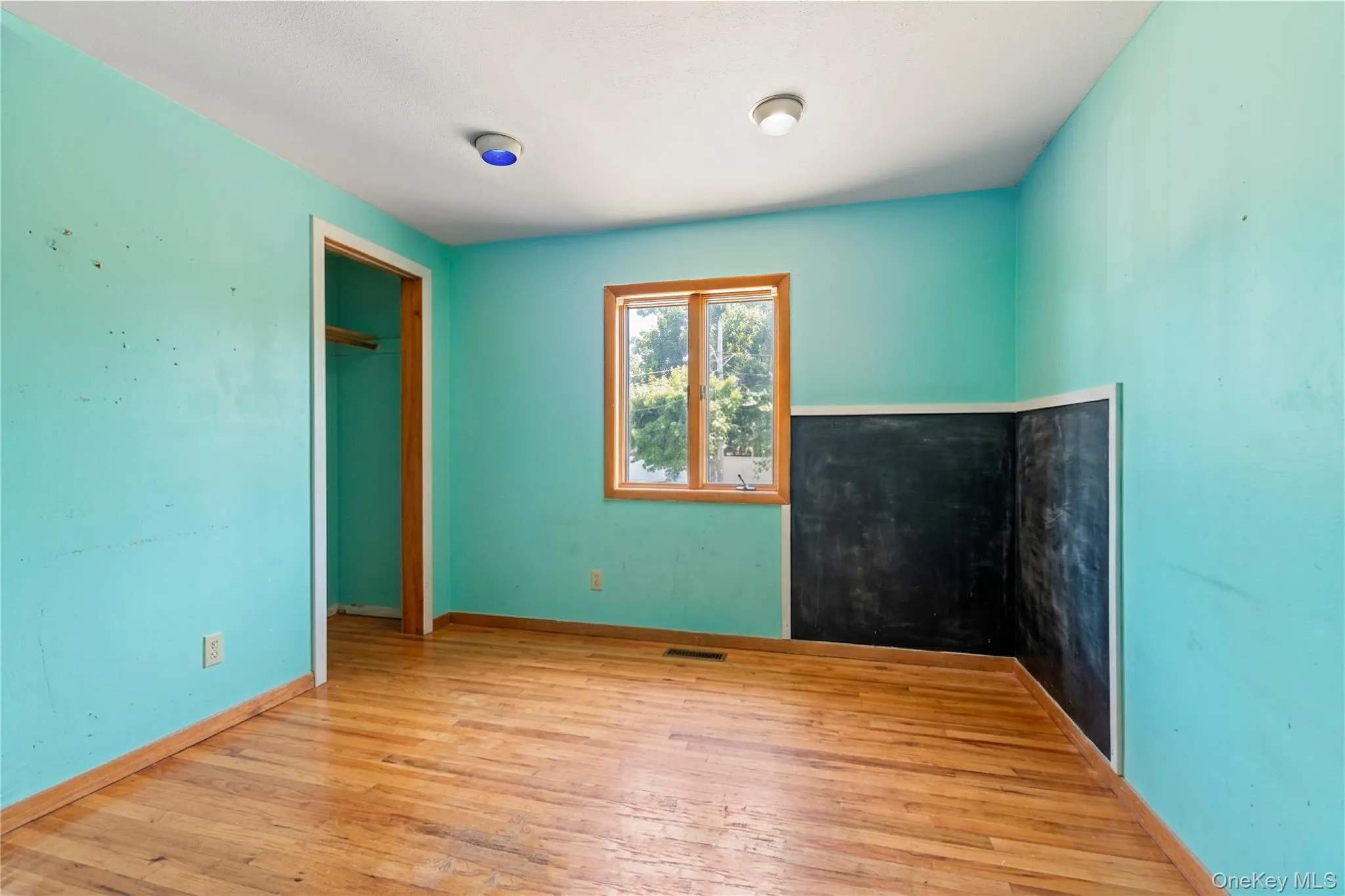 23 3rd Avenue, Oyster Bay, NY, 7 Bedrooms Bedrooms, 15 Rooms Rooms,3 BathroomsBathrooms,Residential,For Rent,3rd,0,1009999 23 3rd Avenue, Oyster Bay, NY, 7 Bedrooms Bedrooms, 15 Rooms Rooms,3 BathroomsBathrooms,Residential,For Rent,3rd,0,1009999