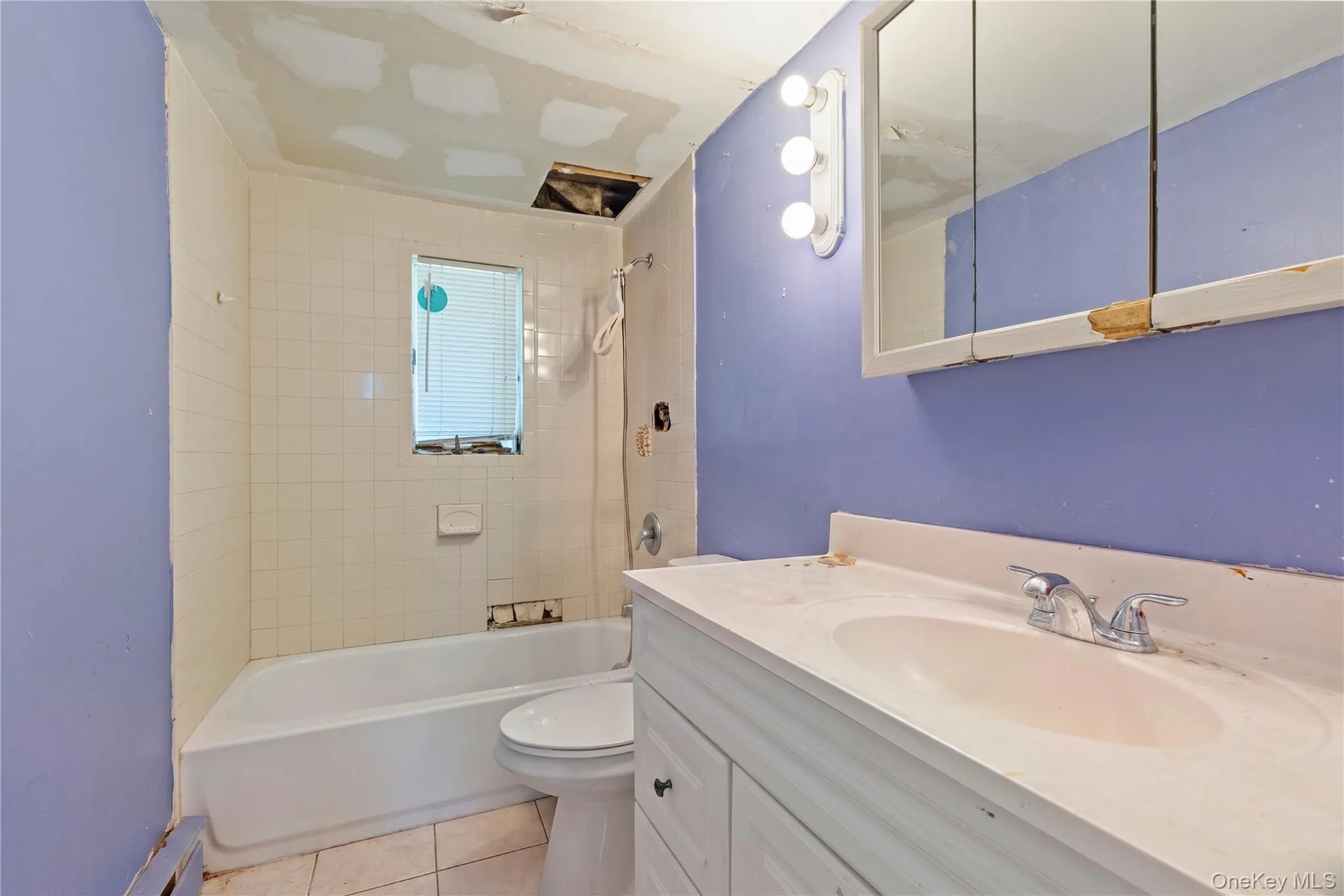 23 3rd Avenue, Oyster Bay, NY, 7 Bedrooms Bedrooms, 15 Rooms Rooms,3 BathroomsBathrooms,Residential,For Rent,3rd,0,1009999 23 3rd Avenue, Oyster Bay, NY, 7 Bedrooms Bedrooms, 15 Rooms Rooms,3 BathroomsBathrooms,Residential,For Rent,3rd,0,1009999