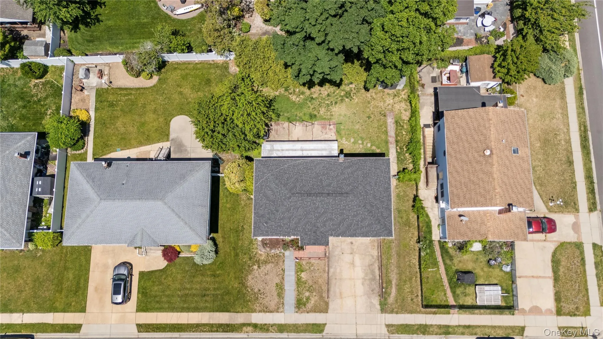 23 3rd Avenue, Oyster Bay, NY, 7 Bedrooms Bedrooms, 15 Rooms Rooms,3 BathroomsBathrooms,Residential,For Rent,3rd,0,1009999 23 3rd Avenue, Oyster Bay, NY, 7 Bedrooms Bedrooms, 15 Rooms Rooms,3 BathroomsBathrooms,Residential,For Rent,3rd,0,1009999