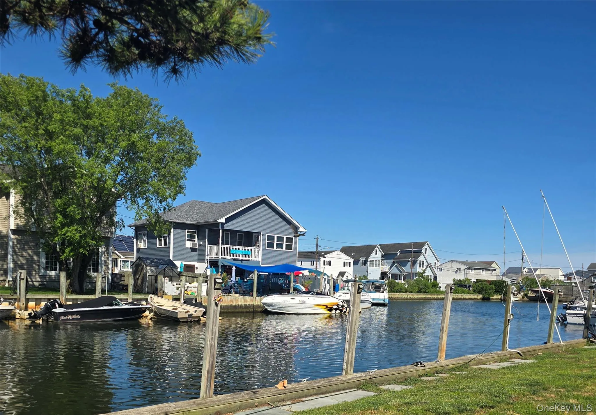 3 Piave Terrace, Babylon, NY, 2 Bedrooms Bedrooms, 4 Rooms Rooms,1 BathroomBathrooms,Residential Lease,For Rent,Terrace,0,1010003 3 Piave Terrace, Babylon, NY, 2 Bedrooms Bedrooms, 4 Rooms Rooms,1 BathroomBathrooms,Residential Lease,For Rent,Terrace,0,1010003