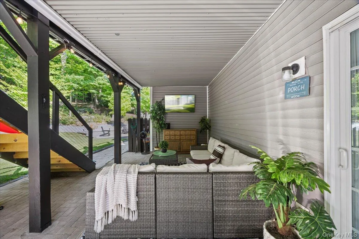 103 Teakettle Spout Road, Carmel, NY, 3 Bedrooms Bedrooms, 6 Rooms Rooms,3 BathroomsBathrooms,Residential,For Rent,Teakettle Spout,0,1010006 103 Teakettle Spout Road, Carmel, NY, 3 Bedrooms Bedrooms, 6 Rooms Rooms,3 BathroomsBathrooms,Residential,For Rent,Teakettle Spout,0,1010006